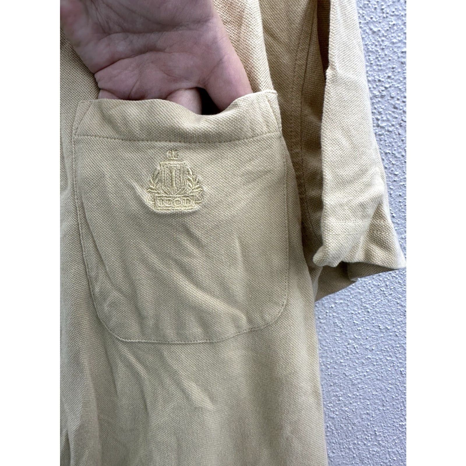 Izod IZOD Shirt Mens Large Yellow Short Sleeve Pocket Tee Cotton - Regular Fit - T-Shirt - 90s Y2K Theme - Mens, Color Yellow, Size L Size US L / EU 52-54 / 3 - 4 Thumbnail