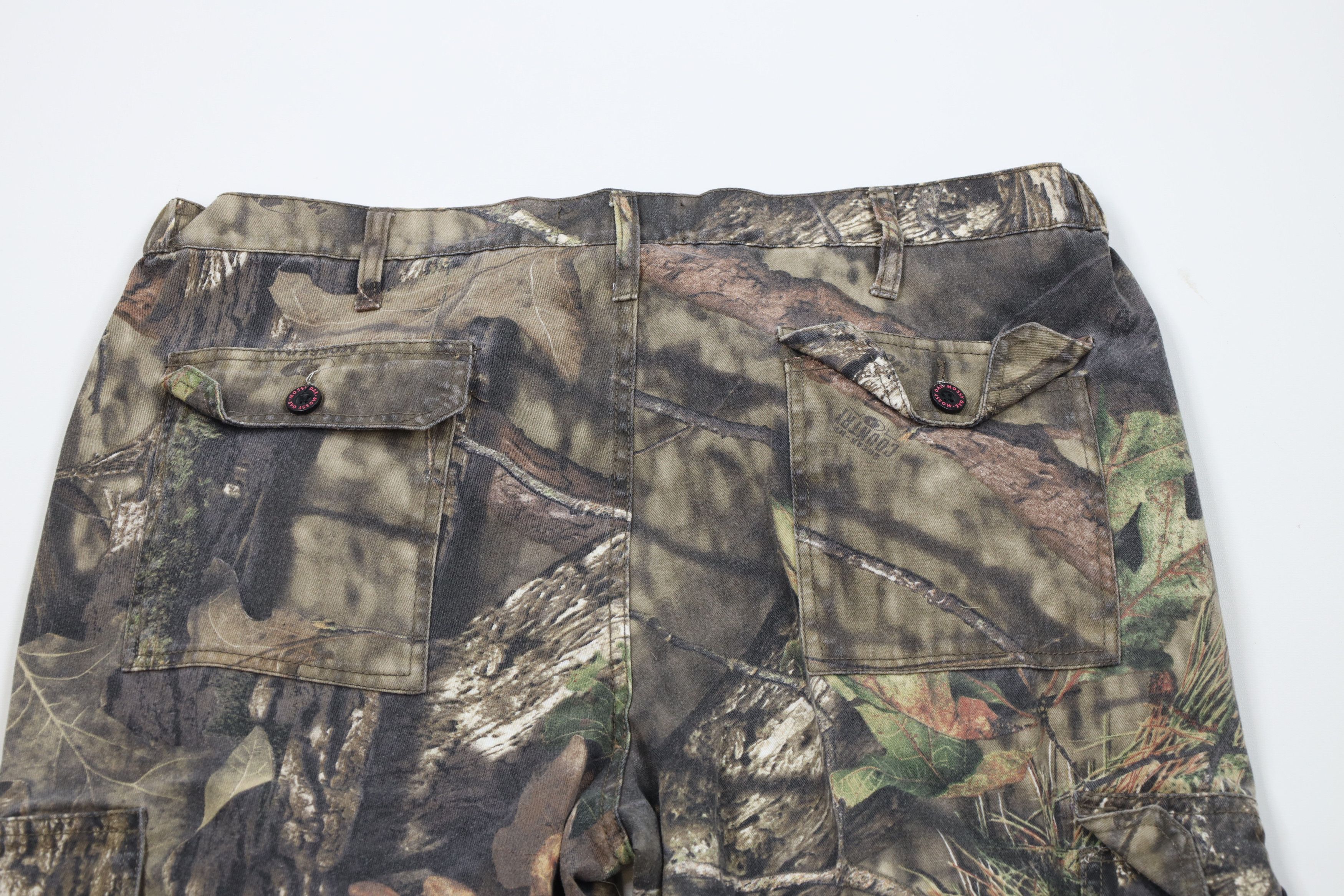 Vintage Vintage Y2K Streetwear Mossy Oak Camouflage Wide Leg Pants Size 40" / US 18 - 10 Thumbnail