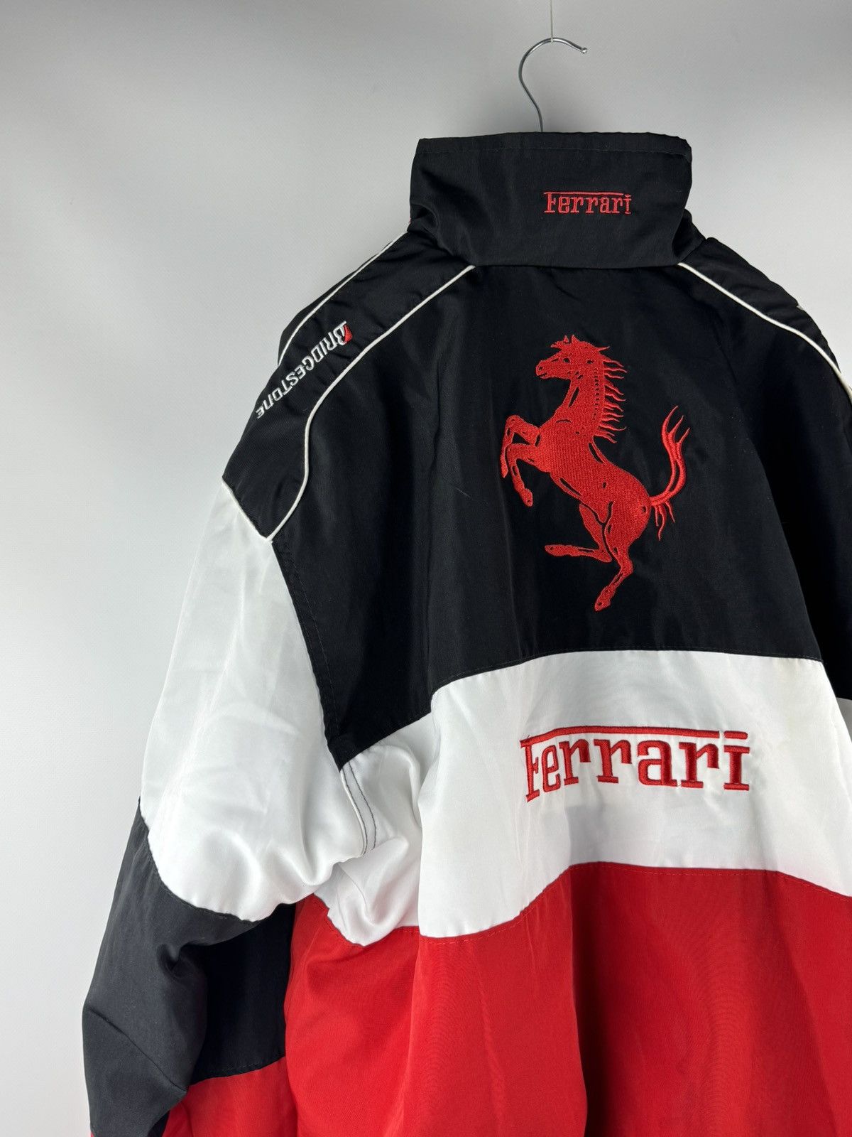 Ferrari Vintage Ferrari F1 Team Racing Bomber Jacket Shell /OMP Y2K Size US L / EU 52-54 / 3 - 5 Thumbnail
