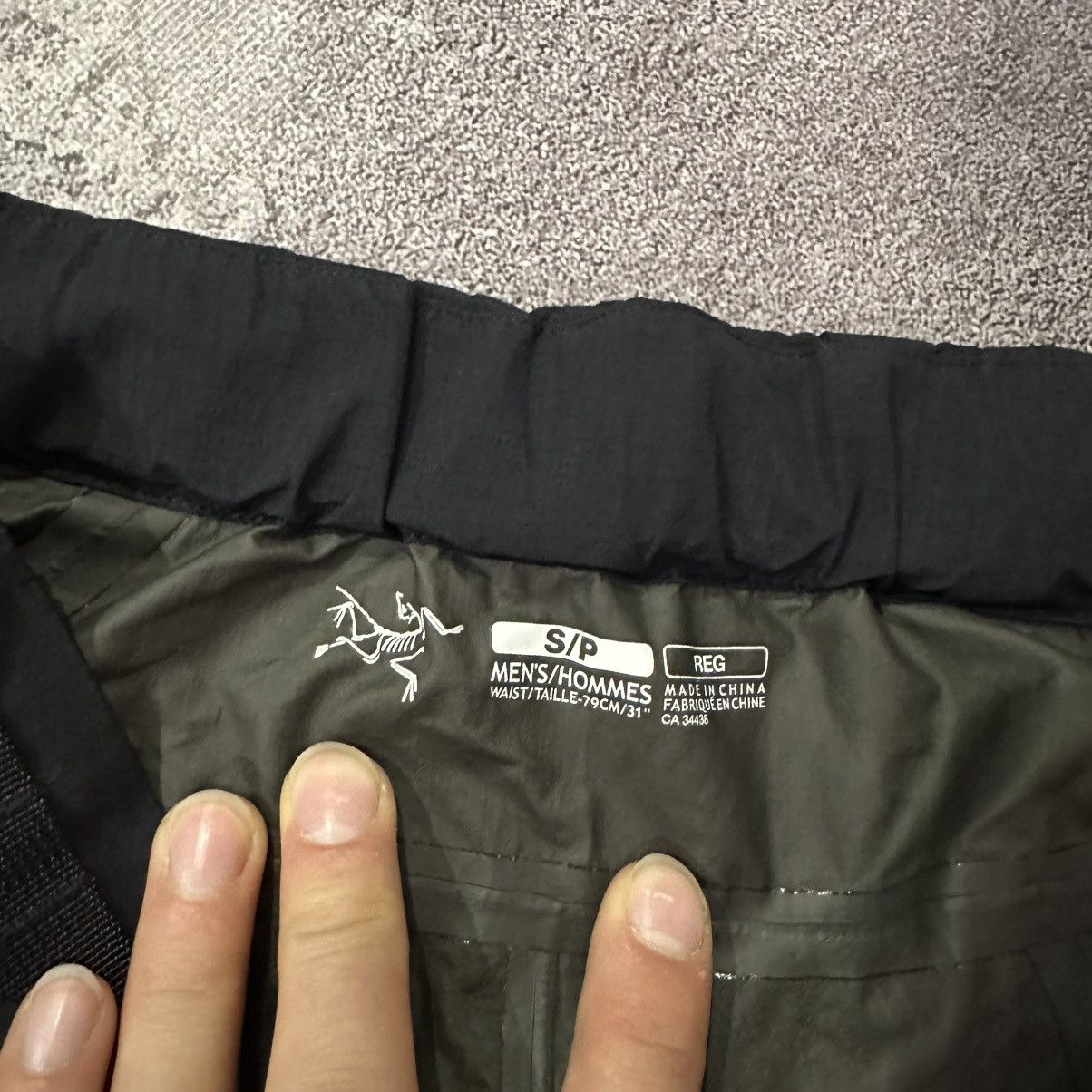 Arc'teryx Arcteryx Gore Tex Men’s Pants Size S Size US 31 - 9 Thumbnail