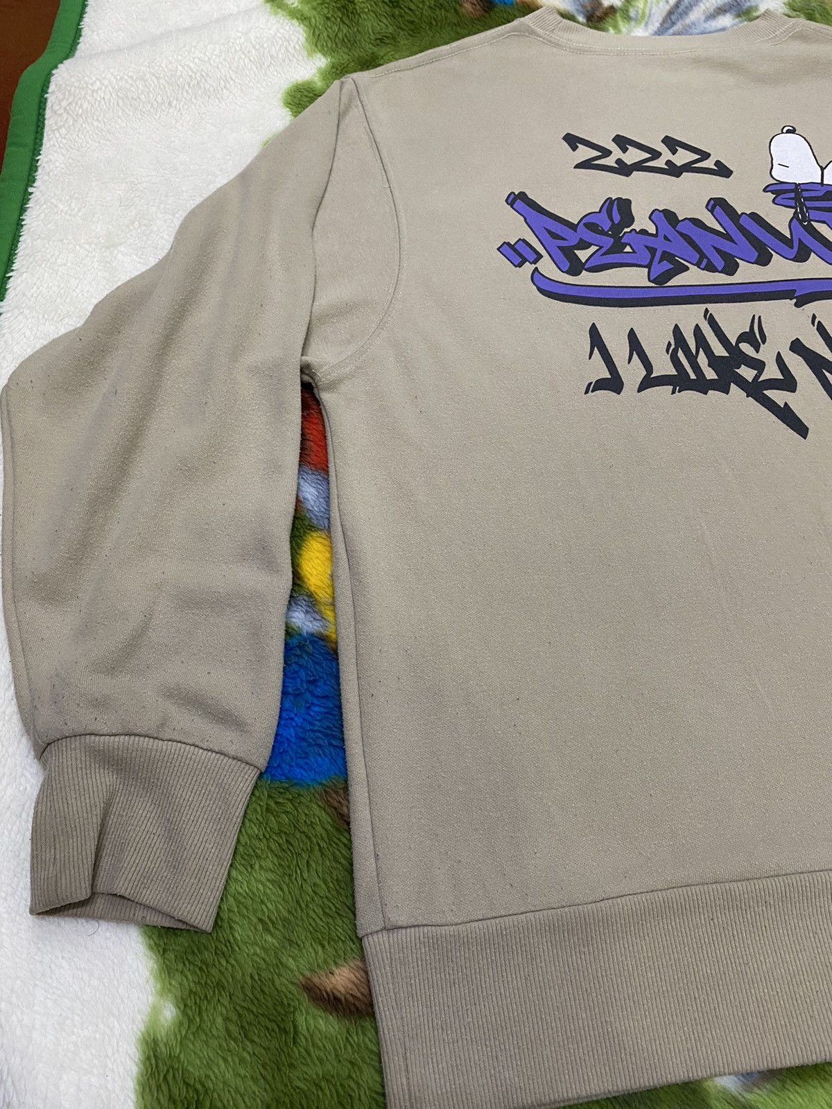 Peanuts 🔥PEANUTS I LIKE NAPS GRAFITI FONT ART BACK HIT SWEATSHIRT Size US M / EU 48-50 / 2 - 5 Thumbnail