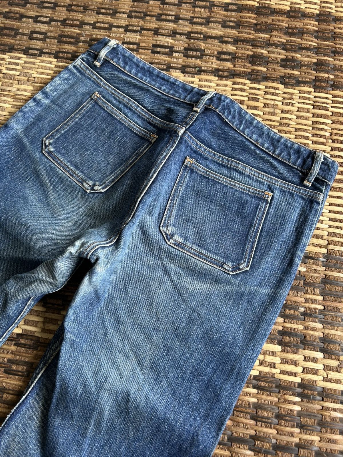 Japanese Brand × Kapital × Vintage Flare A.P.C Mudwash Denim Jeans Size US 32 / EU 48 - 19 Thumbnail