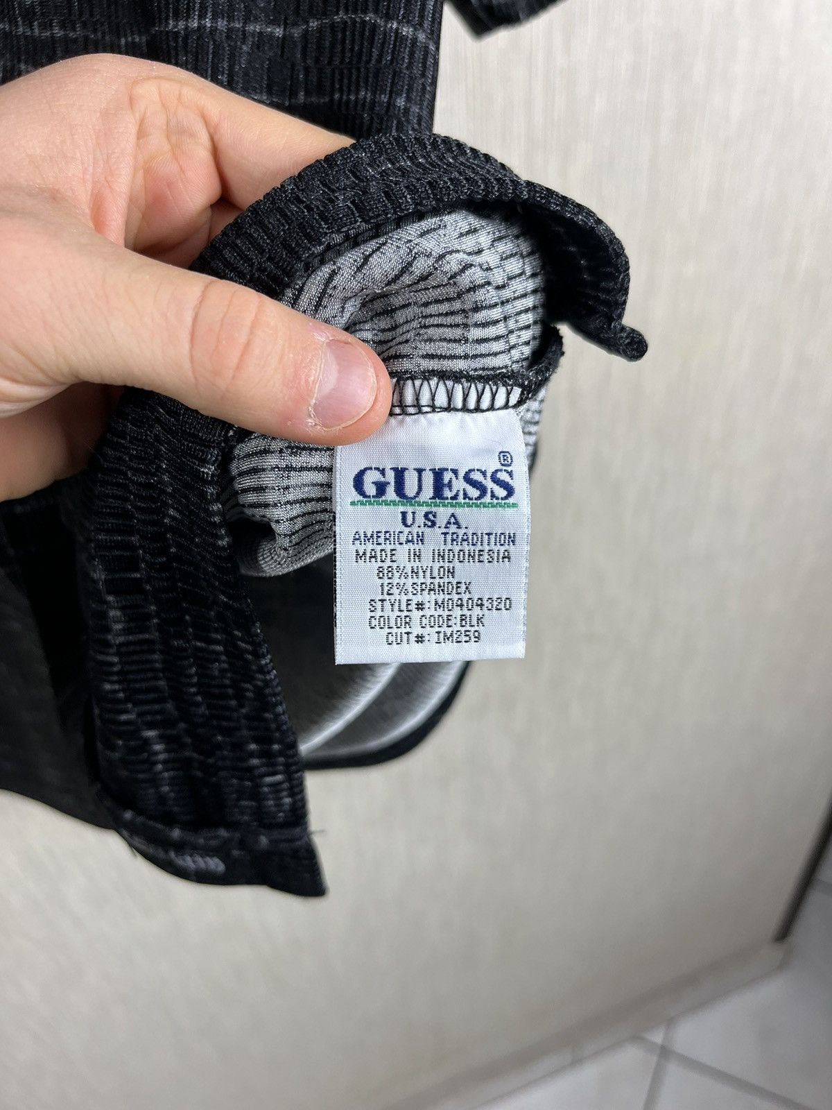 Guess × Vintage Vintage Guess USA nylon crocodile skin short sleeve shirt Size US S / EU 44-46 / 1 - 17 Thumbnail