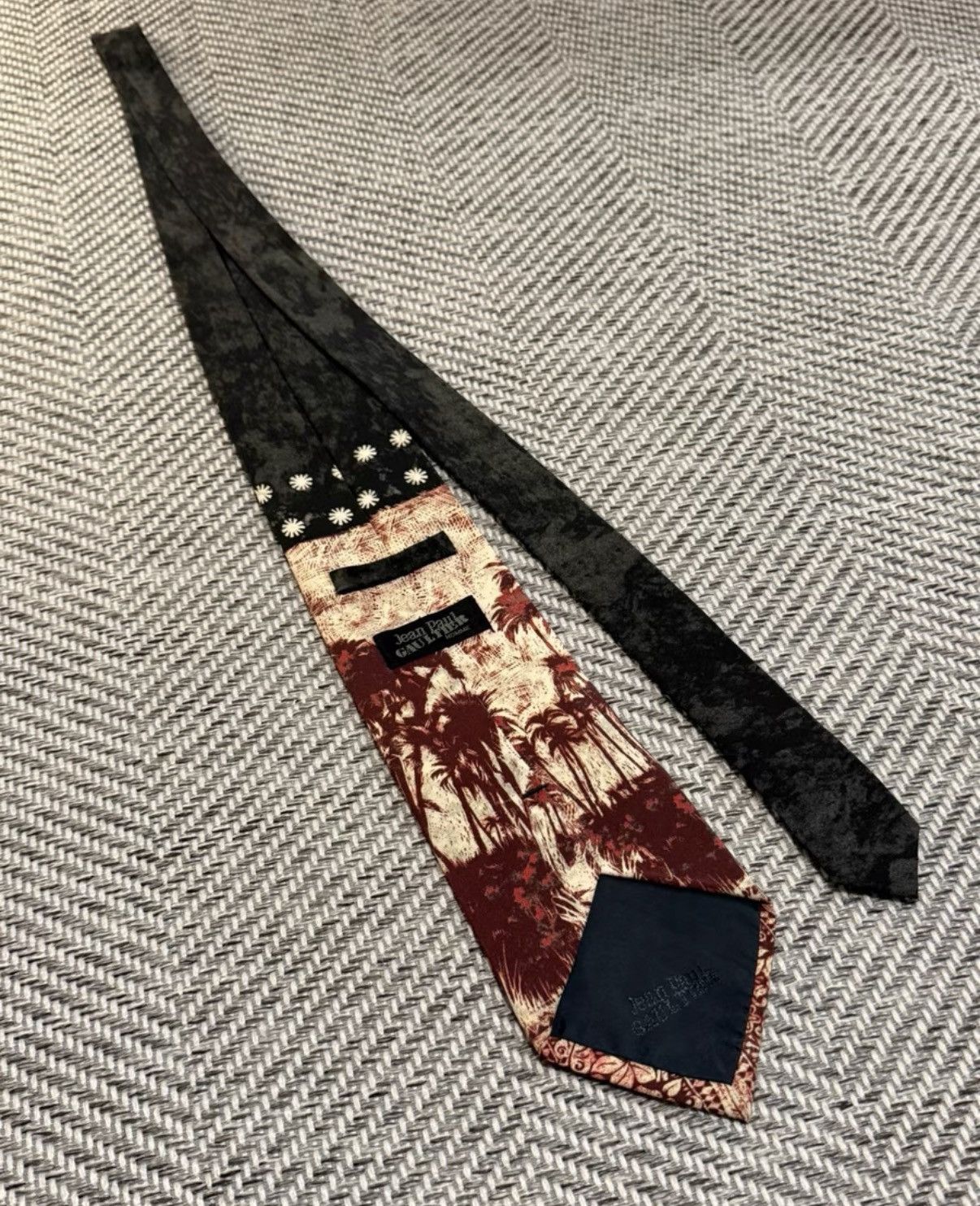 Jean Paul Gaultier Jean Paul Gaultier Etching Coconut Tree Patchwork Tie K24 Size ONE SIZE - 5 Thumbnail