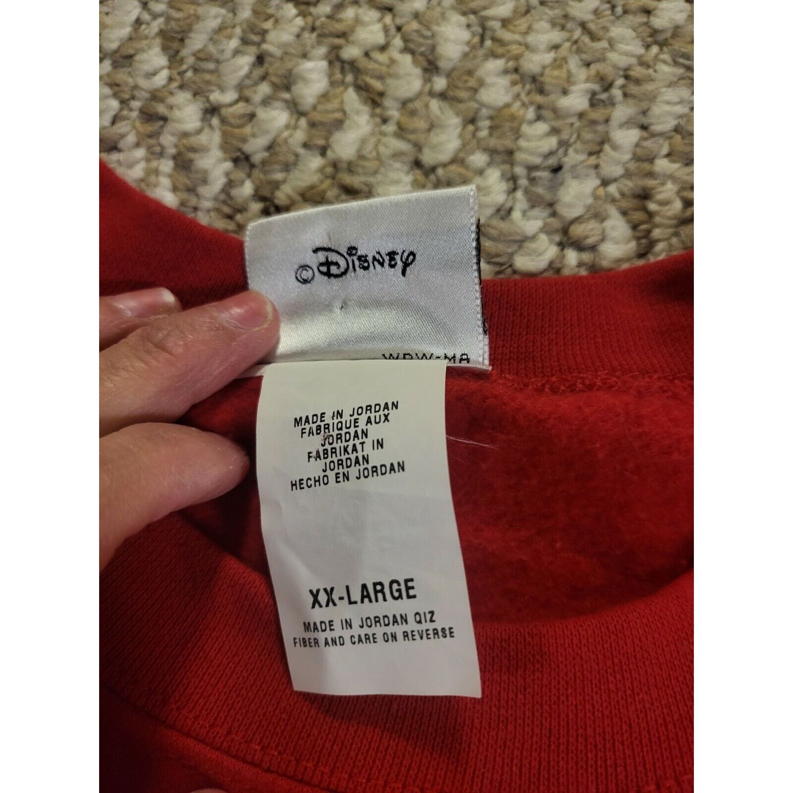 Disney Disney Joy From The World 2005 Red Size 2XL Crew neck Size US XXL / EU 58 / 5 - 4 Thumbnail