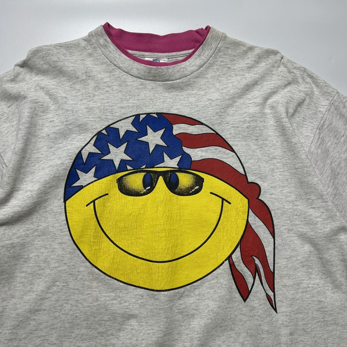 Vintage Vintage Smiley “Crazy Cracker 1993” Our 35th Year T-shirt Size XL / US 12-14 / IT 48-50 - 4 Thumbnail
