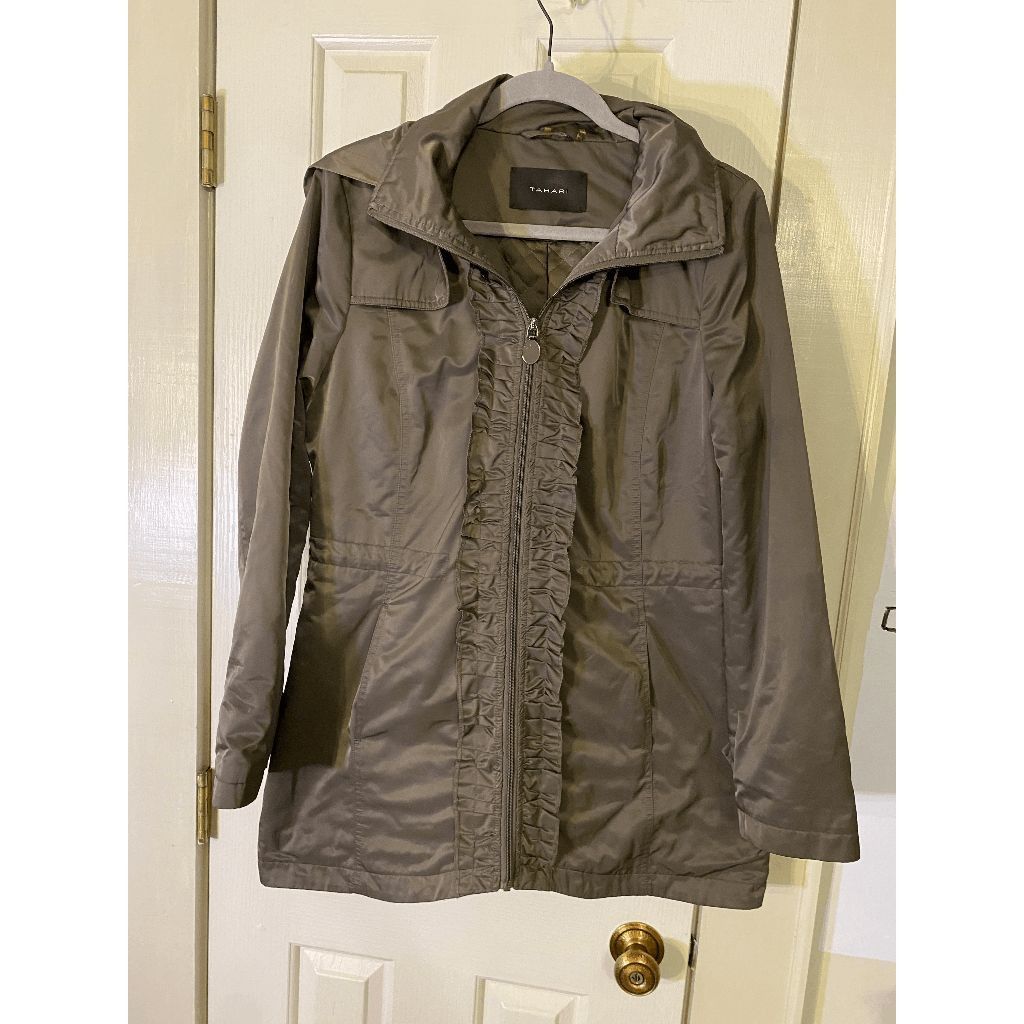 Canari Tahari Quilted Ruffle Zip Coat, Hooded Jacket, Sz Medium Size M / US 6-8 / IT 42-44 - 2 Thumbnail