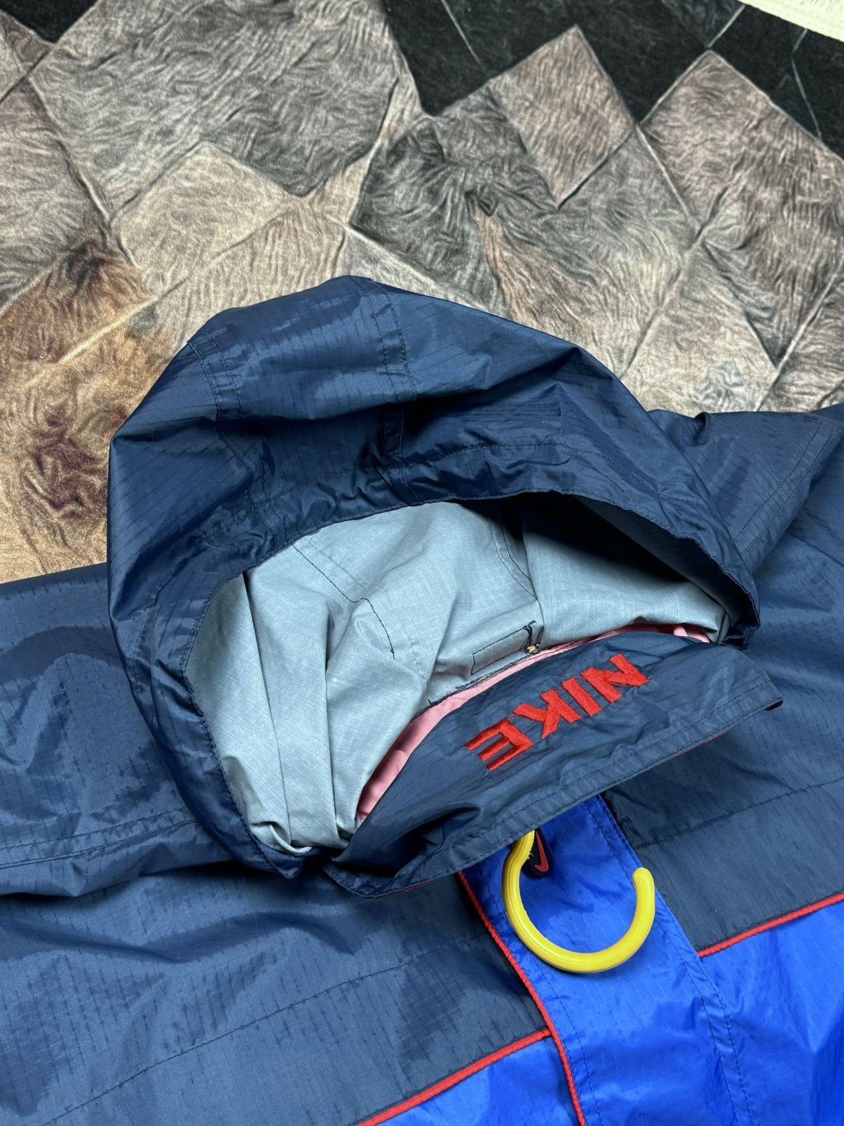 Vintage NIKE VINTAGE JACKET 90s SIZE M Size US M / EU 48-50 / 2 - 21 Thumbnail