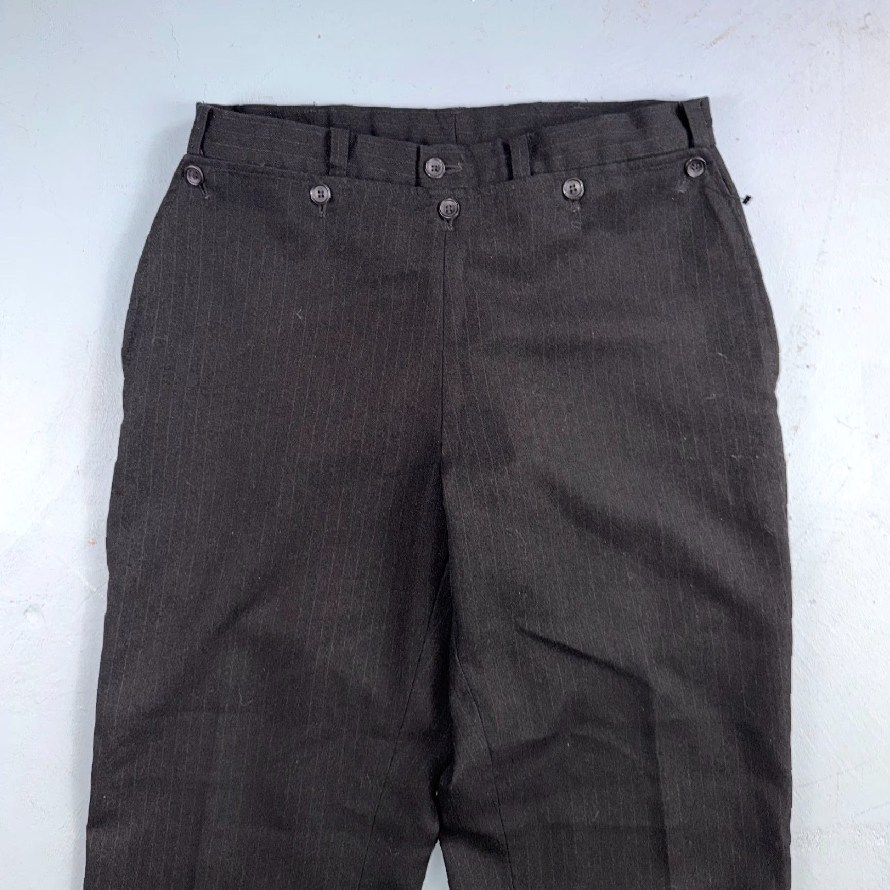 Vintage VINTAGE Wool Pinstripe Trousers England 50s Button Fly Pants Rockabilly 1940s Black 31 Inseam Mens Womens Unbranded Size US 31 - 2 Thumbnail