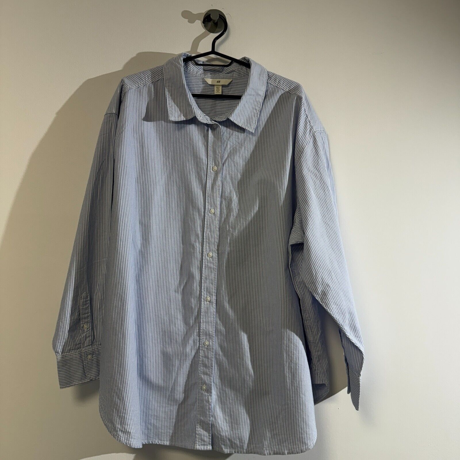 H&M × Vintage Vintage Unisex White Blue Cotton XL Shirt H&M Y2K 90s Size US XL / EU 56 / 4 - 7 Thumbnail