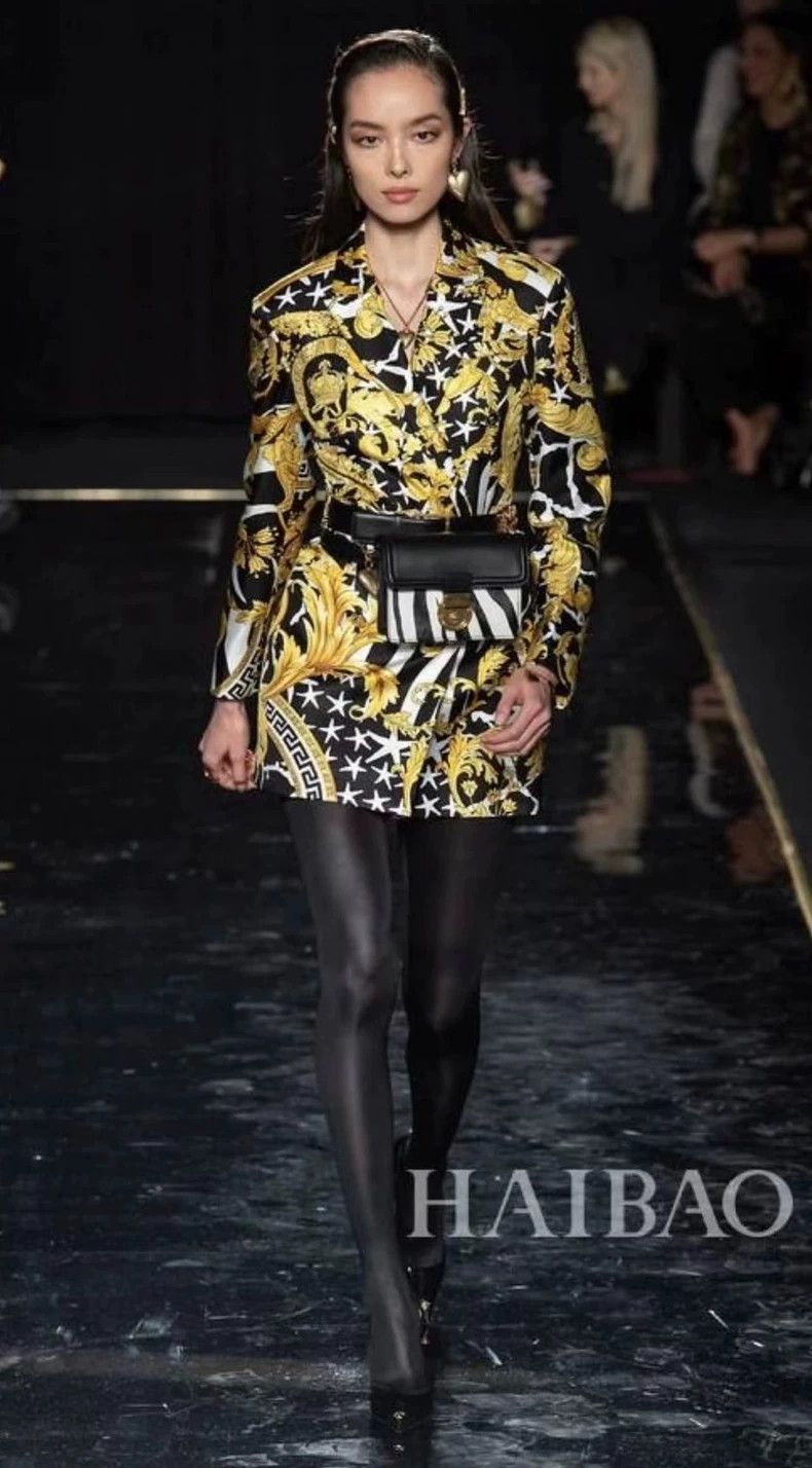 Versace Versace Baroque style suit top coat Size S / US 4 / IT 40 - 7 Thumbnail