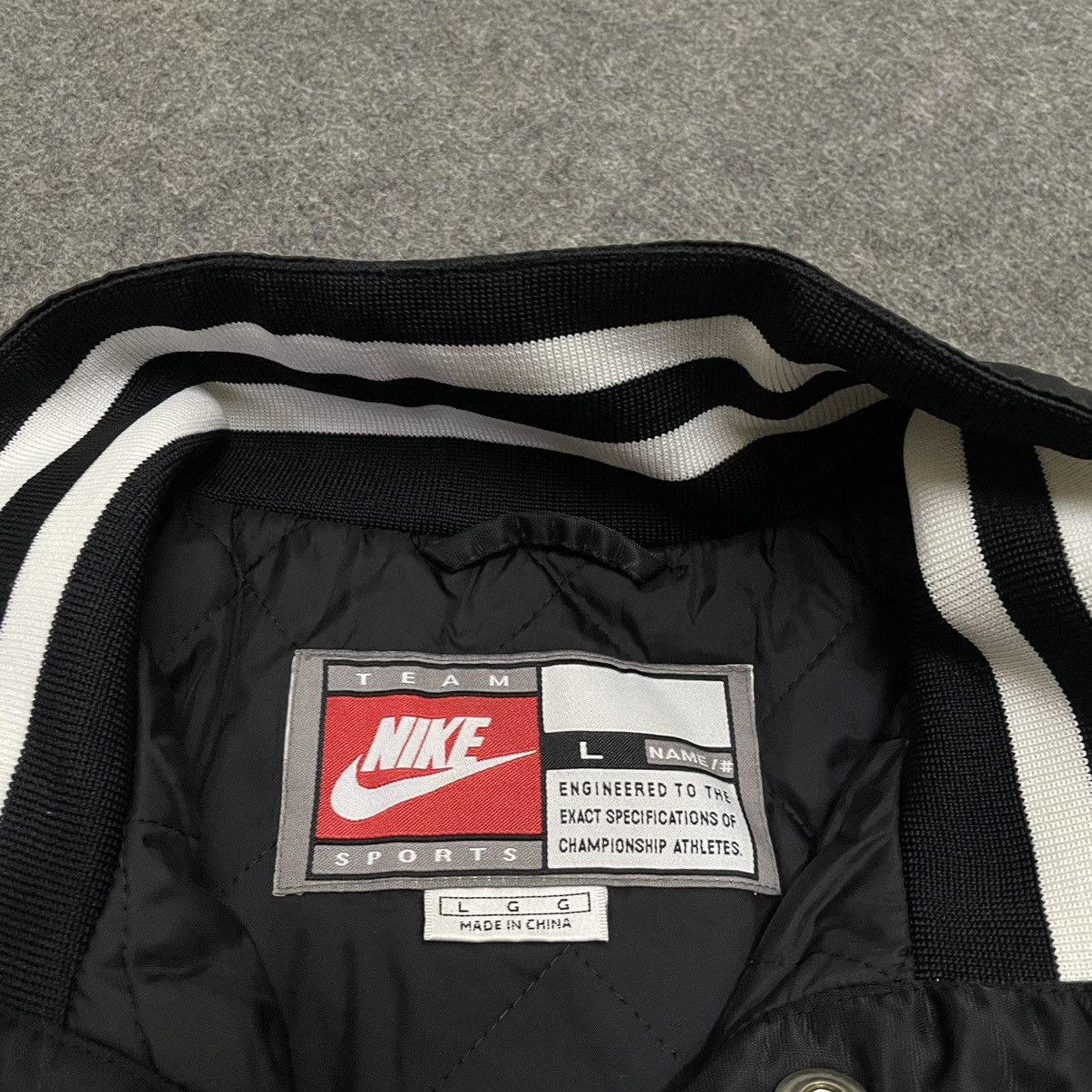Nike × Vintage Vintage 2000s Nike Team Baseball Jacket Size US XL / EU 56 / 4 - 8 Thumbnail