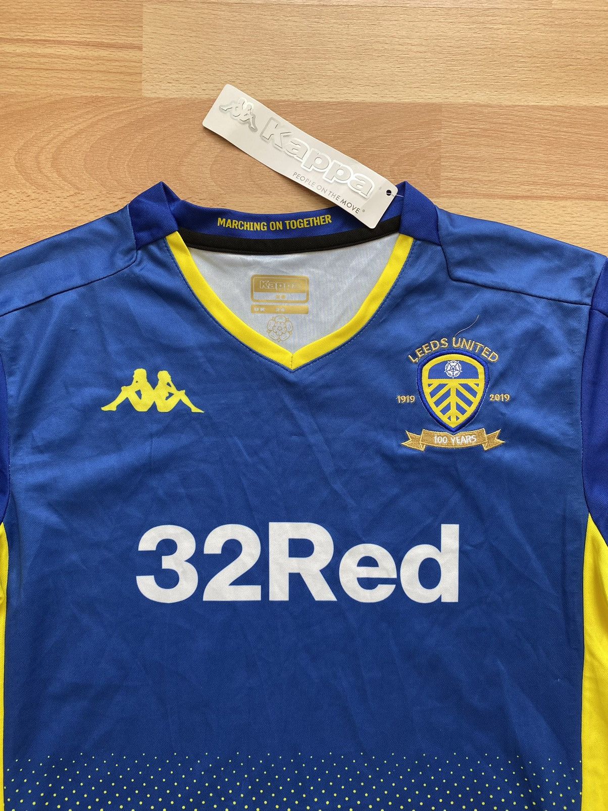 Kappa Leeds United Home GK Soccer Costume 2019/2020 Kappa Small Size US XXS / EU 40 - 3 Thumbnail