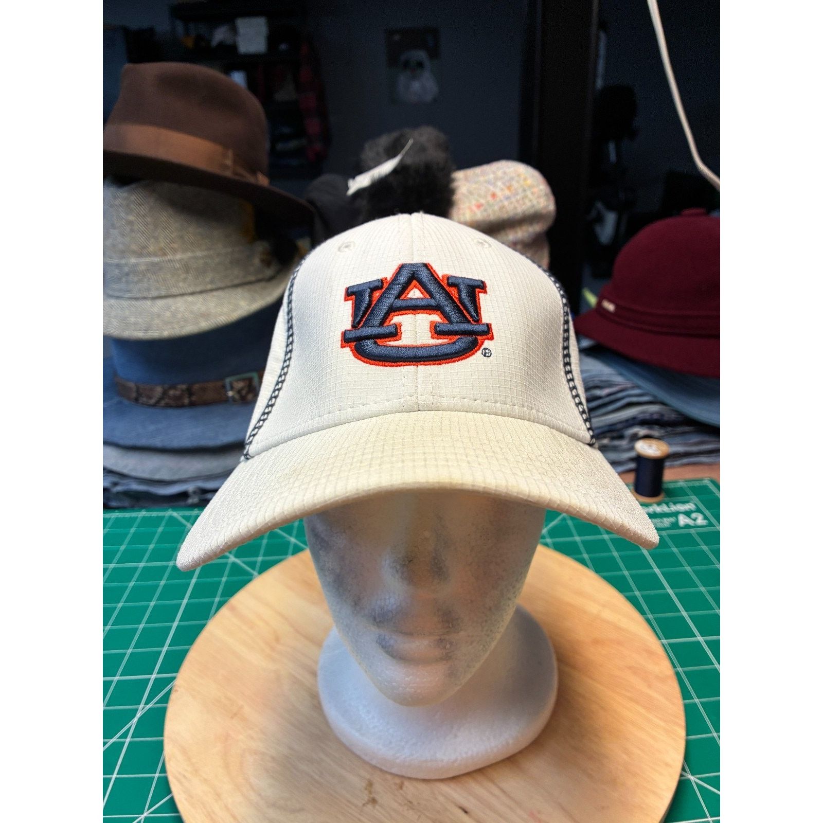 Under Armour Auburn University Tigers Under Armour Fitted Baseball Cap Size ONE SIZE - 1 Thumbnail