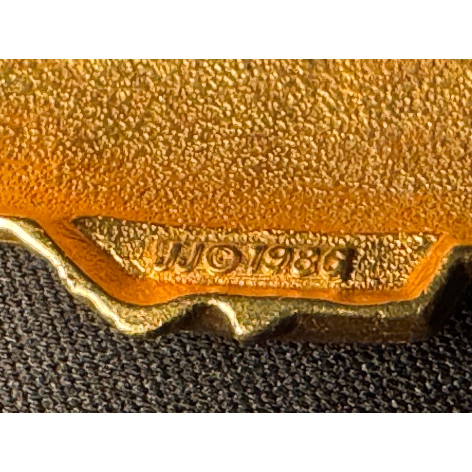 Other JJ Jonette 1986 Gold Tone Zeppelin Brooch Size ONE SIZE - 3 Thumbnail