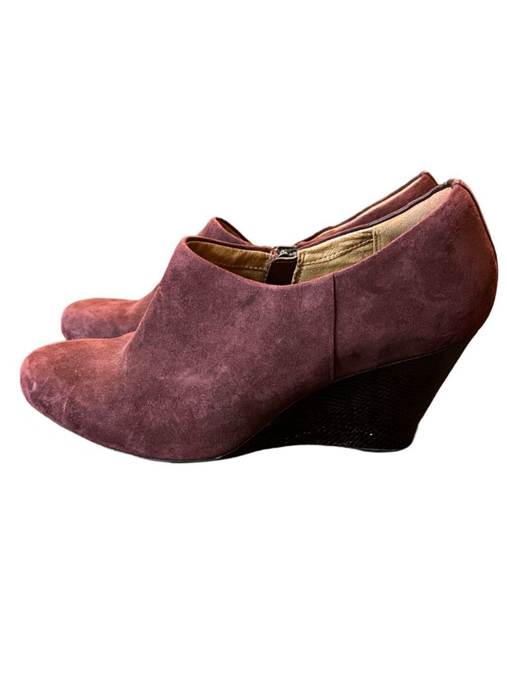 Clarks Clarks Purple Leather Booties Wedge Ankle Boots Zip Up 8.5 Size US 8.5 / IT 38.5 - 10 Thumbnail