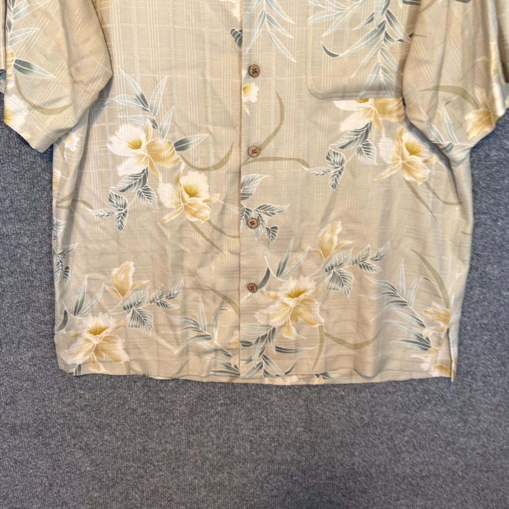 Tommy Bahama Tommy Bahama Shirt Mens Small Yellow Silk Short Sleeve Button-Up Floral Hawaiian Size US S / EU 44-46 / 1 - 3 Thumbnail