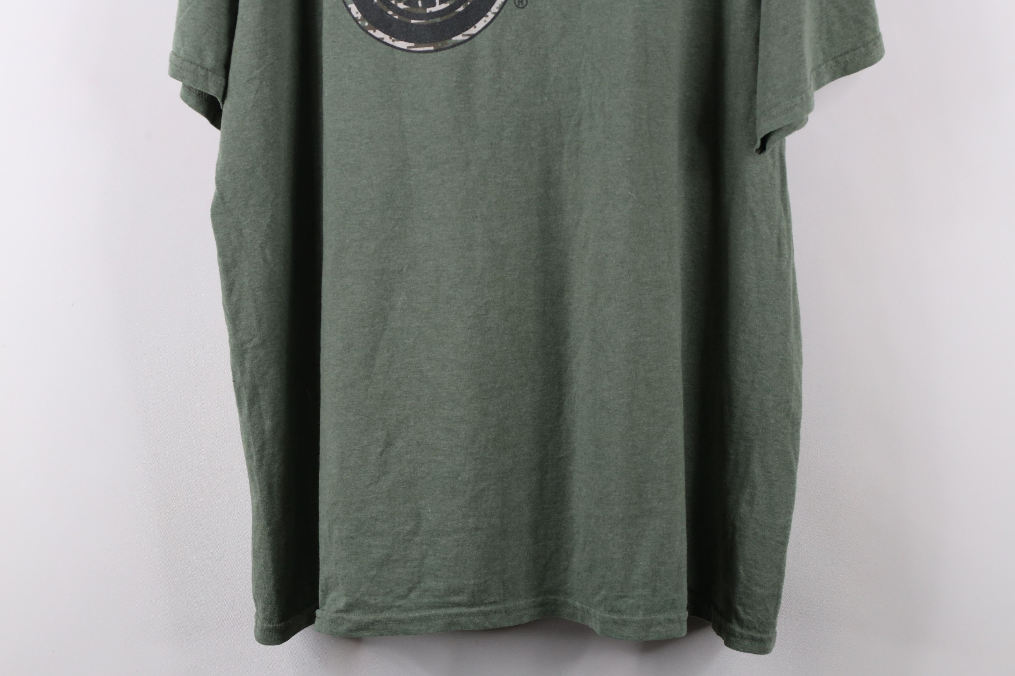 Vintage Vintage SGA Hockeytown Camouflage Detroit Red Wings T-Shirt Size US XL / EU 56 / 4 - 9 Thumbnail