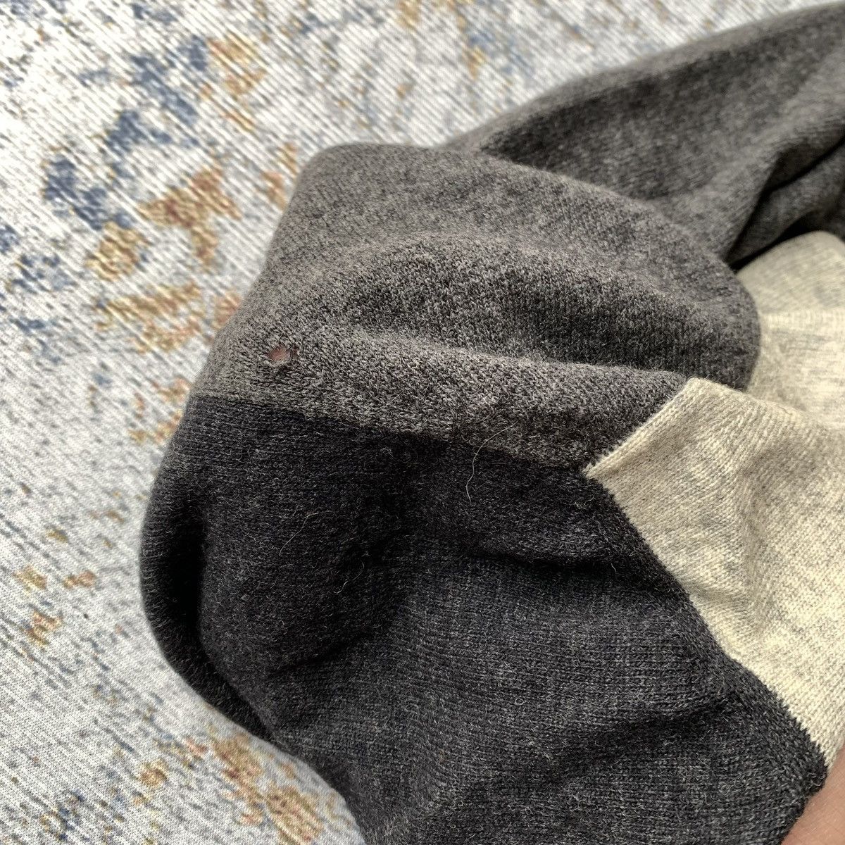 Comme des Garcons Comme Des Garcons Two Tone Wool Cardigan Size S / US 4 / IT 40 - 9 Thumbnail