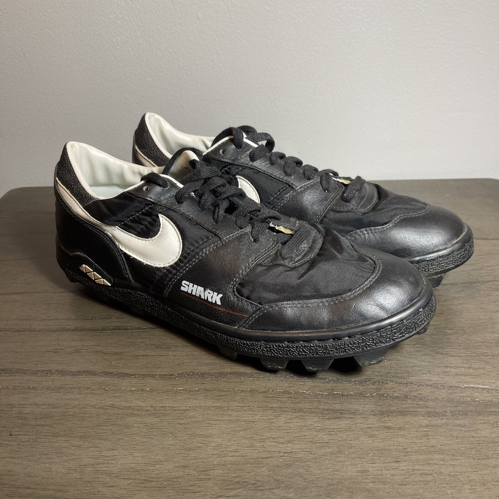 Nike Vtg Nike Shark Soccer Shoes Mens Size 12 90s Football Cleats Size US 12 / EU 45 - 10 Thumbnail