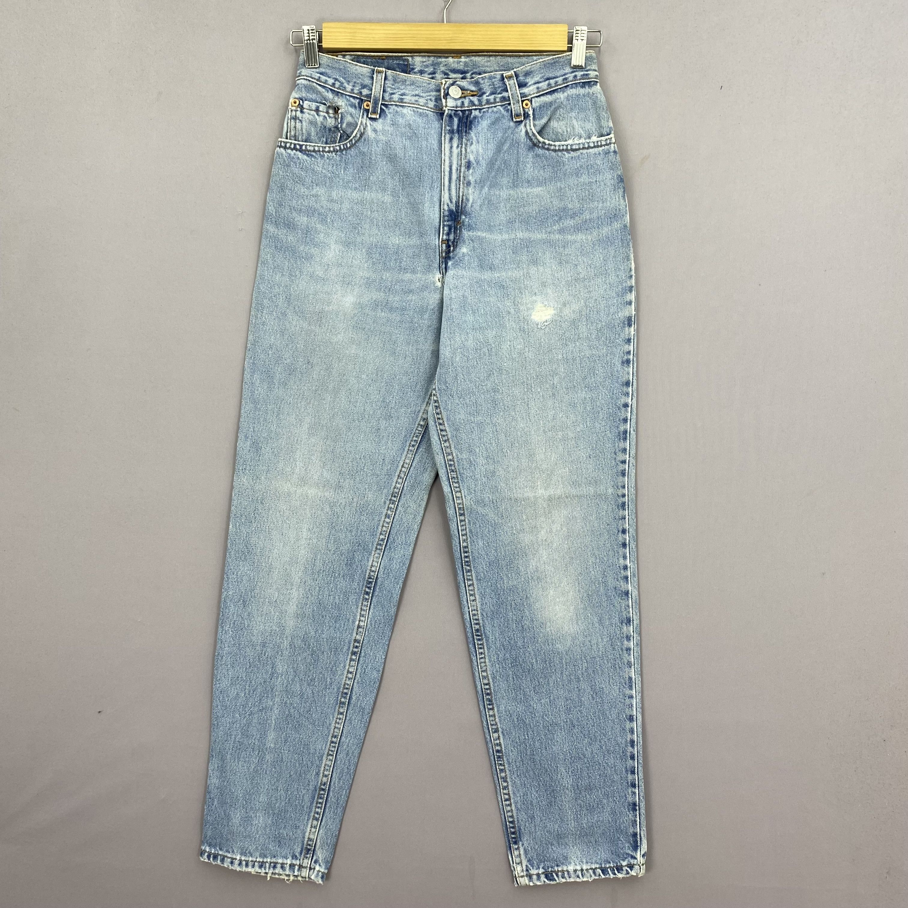 Levi's Vintage Levis Light Wash Jeans Faded Stonewash Denim BS47154 Size 26" / US 2 / IT 38 - 1 Thumbnail