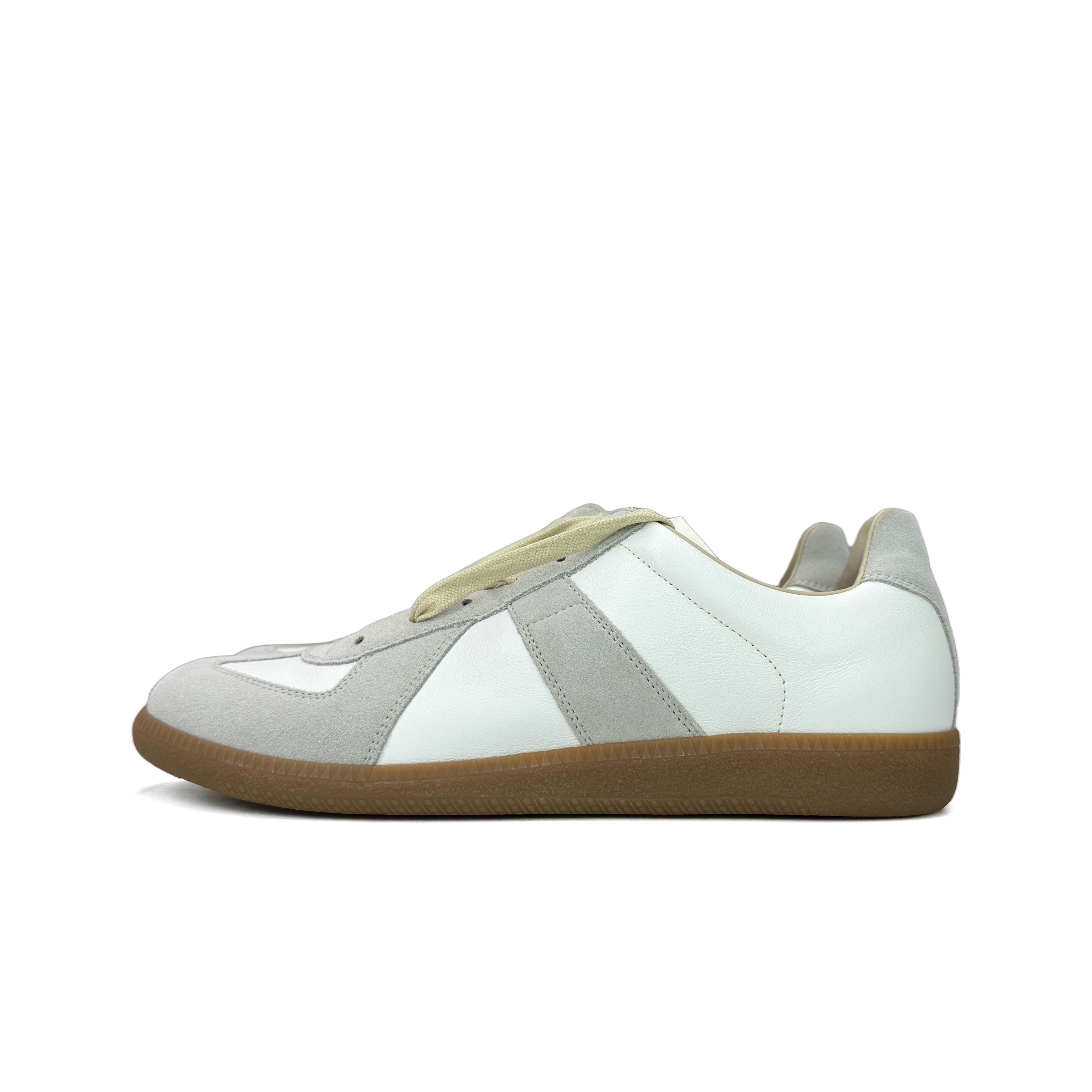 Maison Margiela Maison Margiela Replica Low Sneakers Size 43 | Grailed