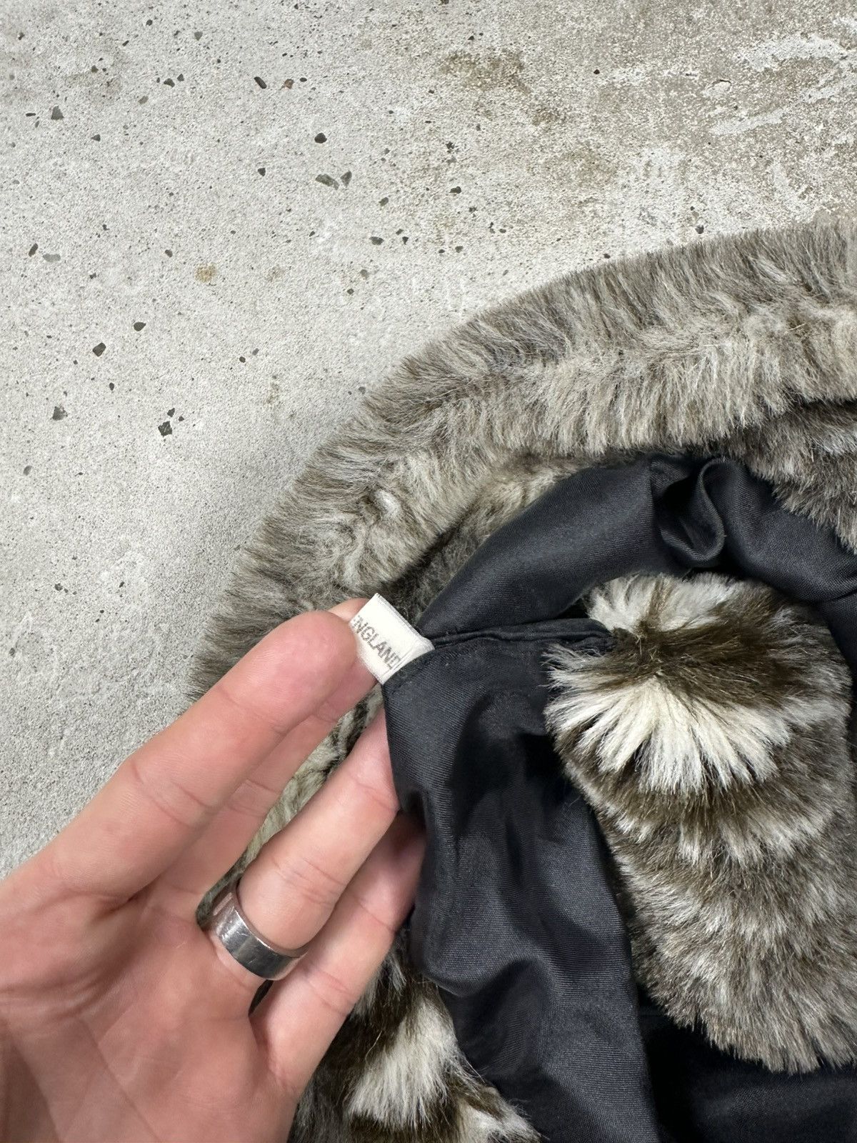 If Six Was Nine × Japanese Brand × Le Grande Bleu (L.G.B.) Vintage 90s Faux Fur Winter Fuzzy Bucket Hat Beanie Size ONE SIZE - 8 Thumbnail