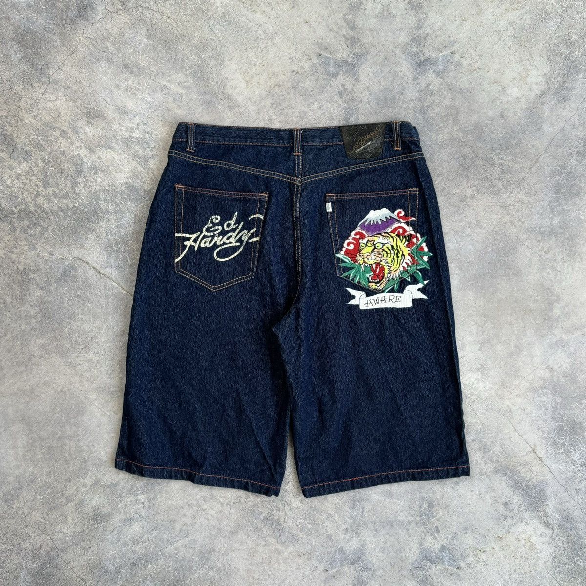 Ed Hardy 2008 💥 ED HARDY EMBROIDERED TIGER AWARE JORTS SHORTS Y2K Size US 40 / EU 56 - 1 Thumbnail