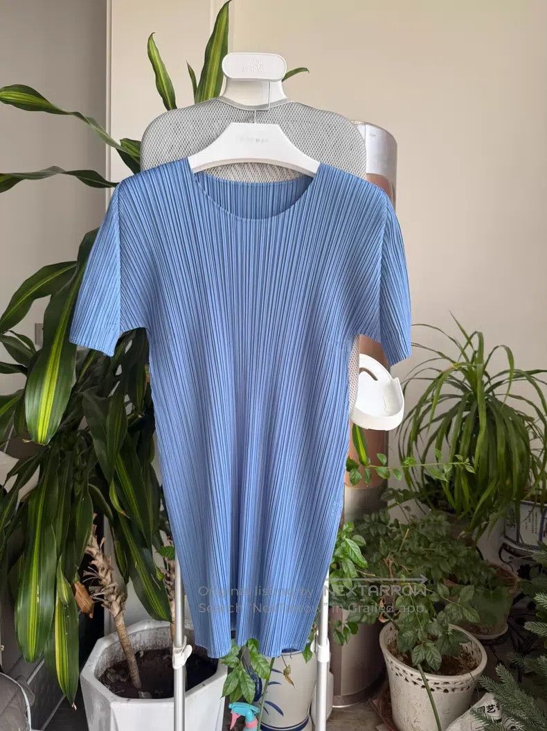 Issey Miyake Issey Miyake Haze Blue Long Top Size L / US 10 / IT 46 - 1 Thumbnail