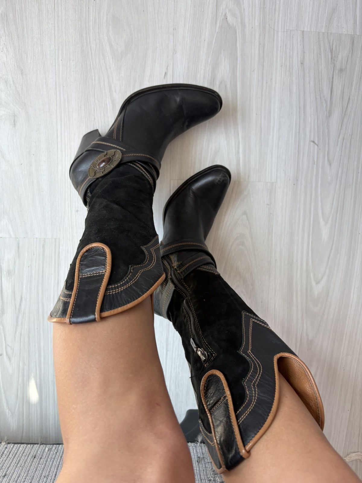 Vintage Y2k leather boots Size US 8 / IT 38 - 6 Thumbnail