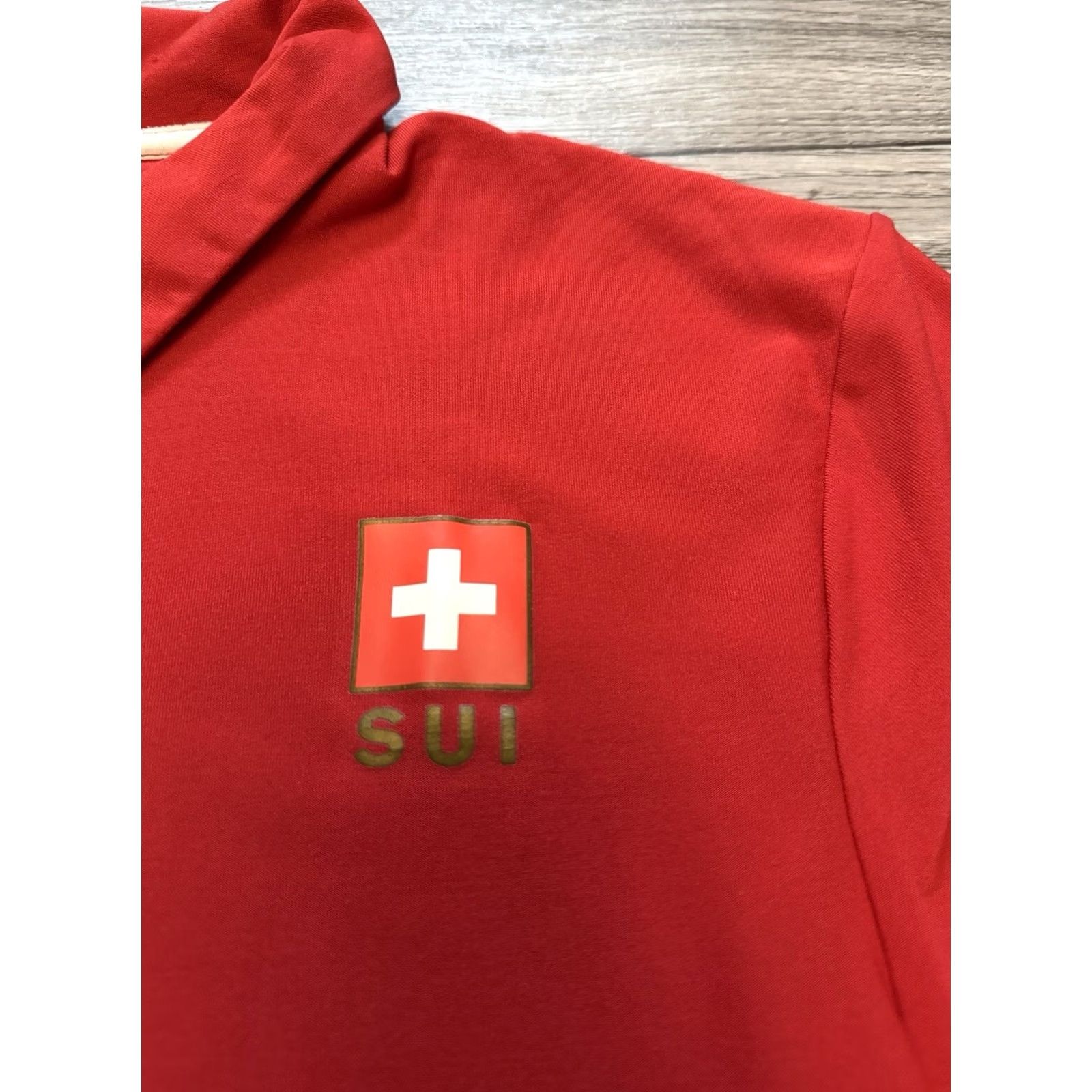 Nike VINTAGE Roger Federer 2010 DAVIS CUP OLYMPICS NIKE Shirt Mens M Red 334860-601 Size US M / EU 48-50 / 2 - 6 Thumbnail