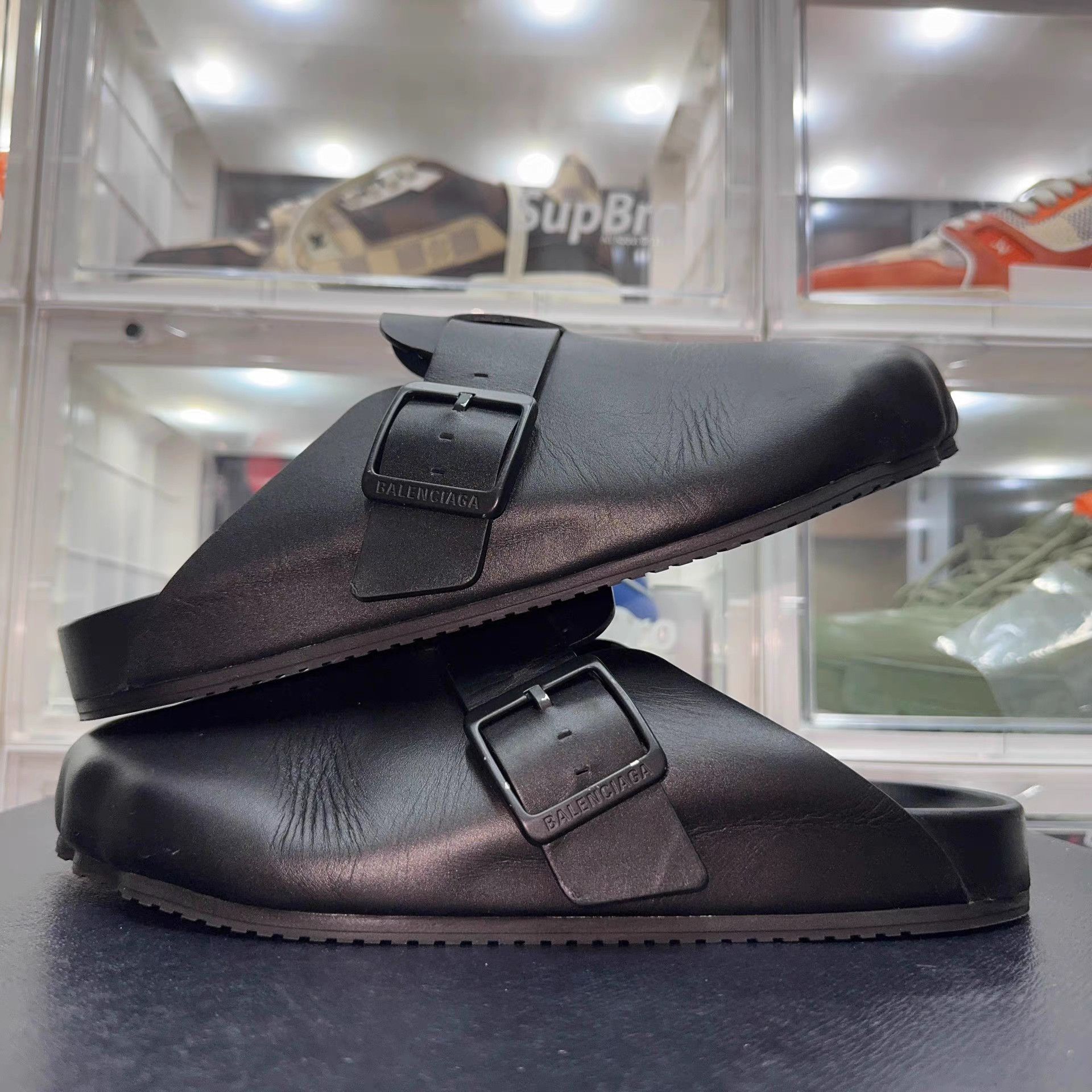 Balenciaga Balenciaga Black Birkenstock-style Slides K2 Size US 10 / EU 43 - 4 Thumbnail