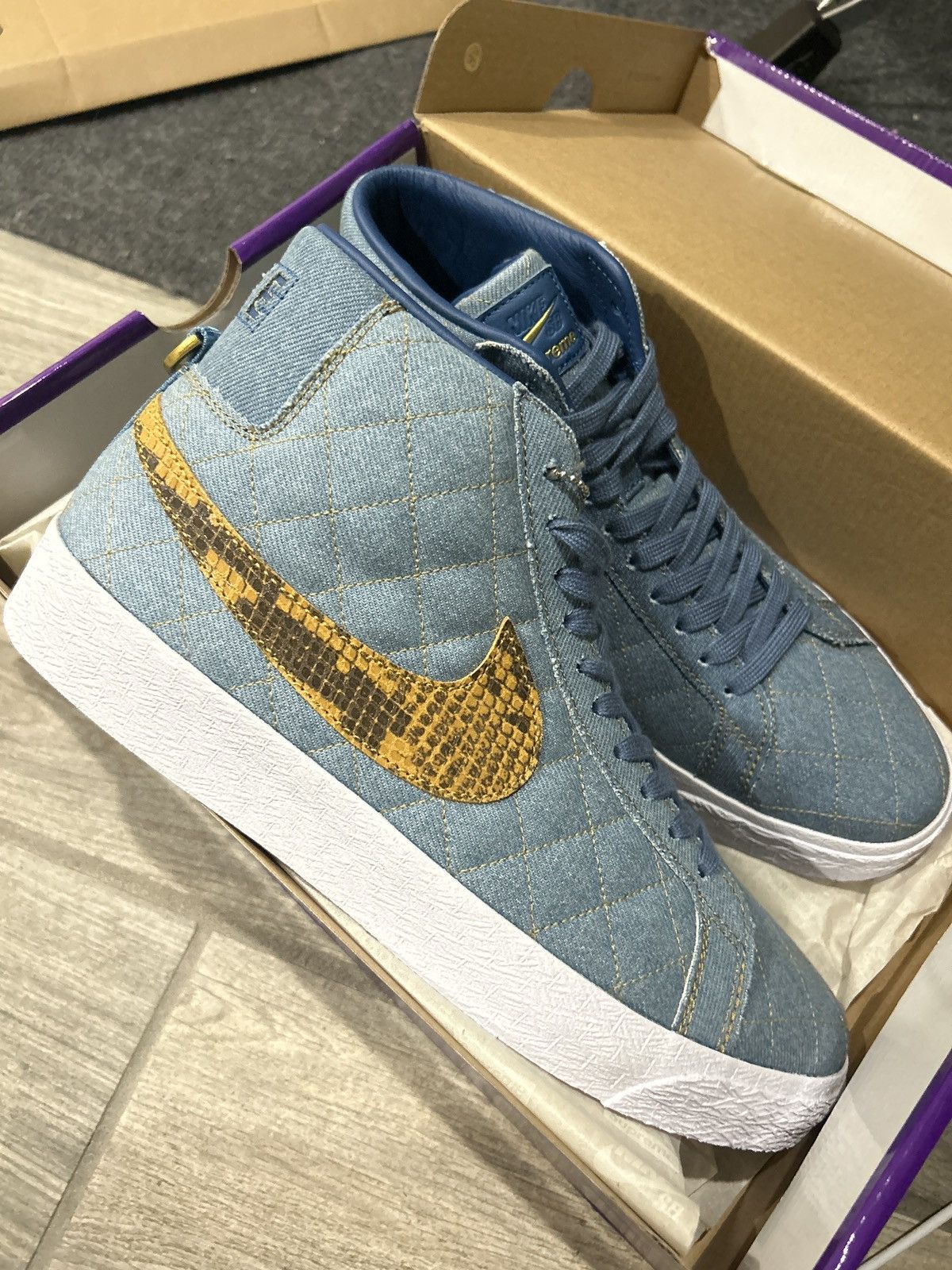 Nike Nike x Supreme Size US 9 / EU 42 - 6 Thumbnail