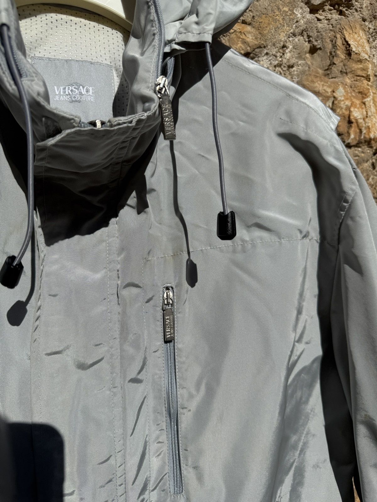 Versace Rare Archivo !!! VERSACE JEANS COUTURE windbreaker jacket Size US M / EU 48-50 / 2 - 4 Thumbnail