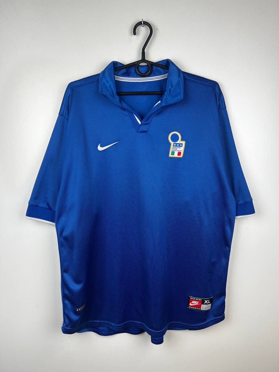 Vintage Italia Nike 1997 1998 vintage Jersey t-shirts size XL Size US XL / EU 56 / 4 - 1 Thumbnail