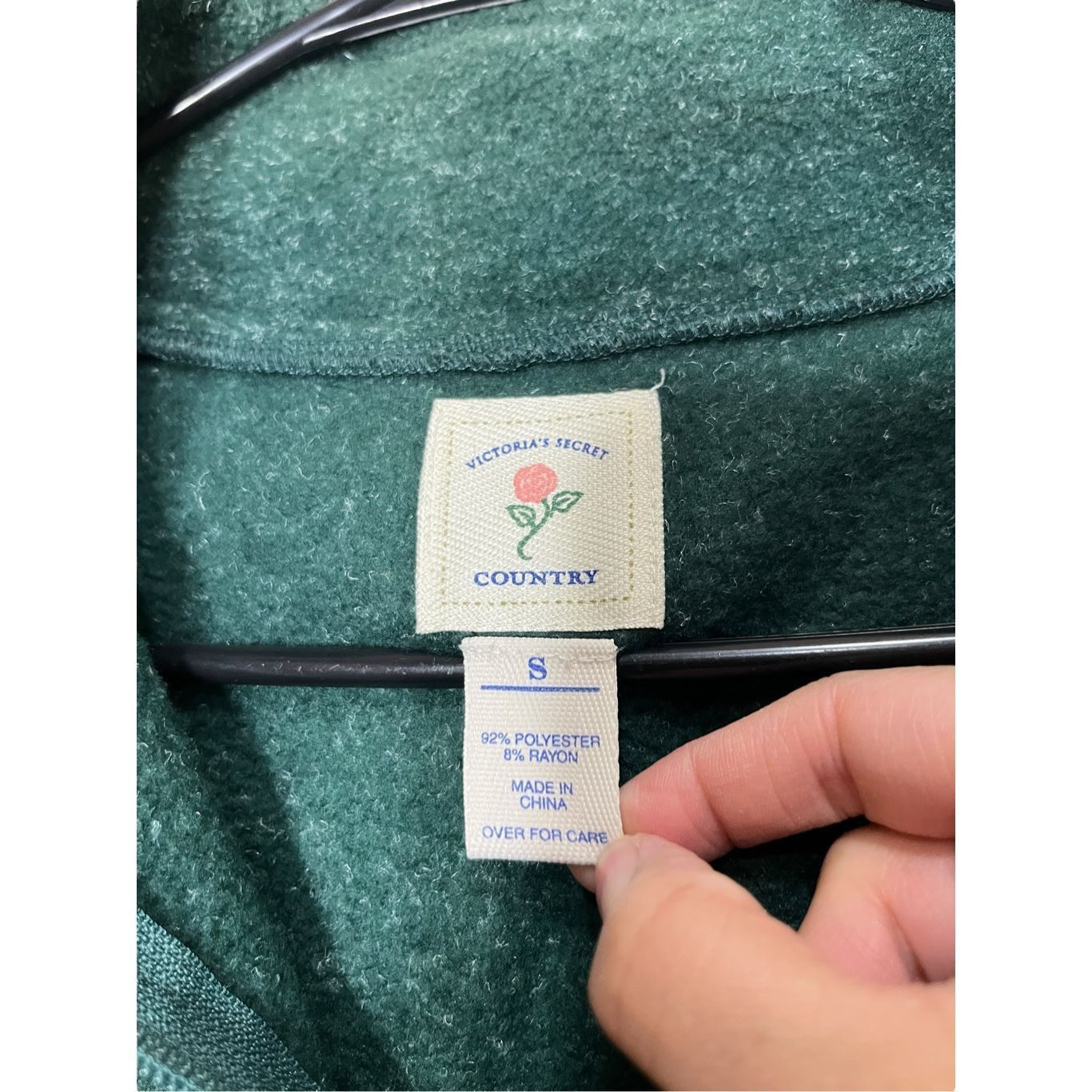Victoria's Secret Vintage Victoria's Secret Country Collection Green Pullover Size S / US 4 / IT 40 - 7 Thumbnail