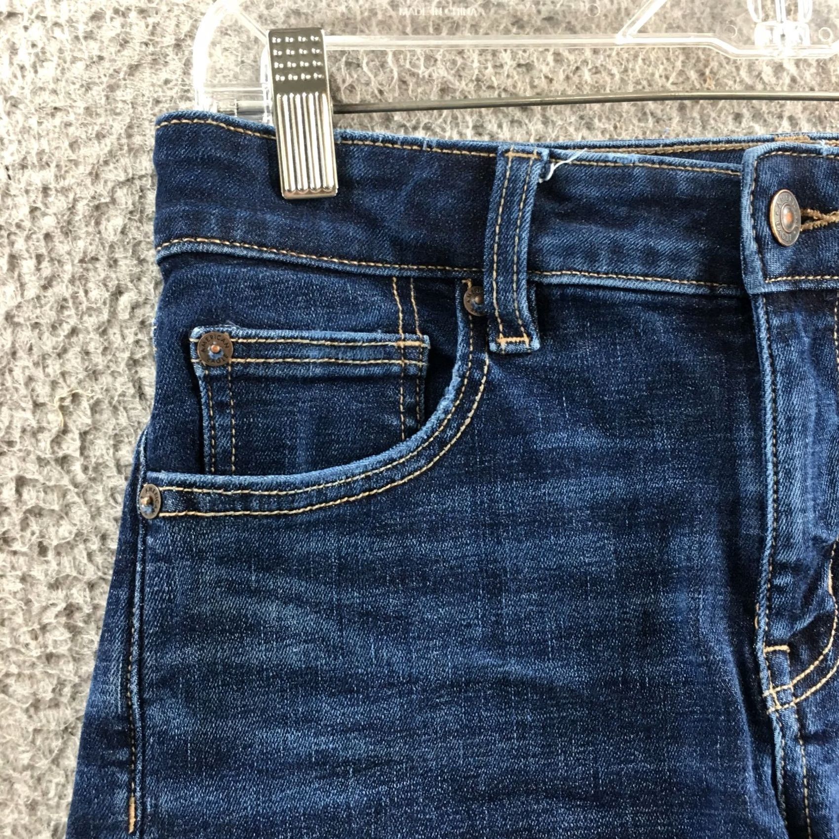 American Eagle Outfitters American Eagle Outfitters Womens Shorts Blue Denim Zip Cut-Off Size 2 (actual 29x3) Size 26" / US 2 / IT 38 - 2 Thumbnail