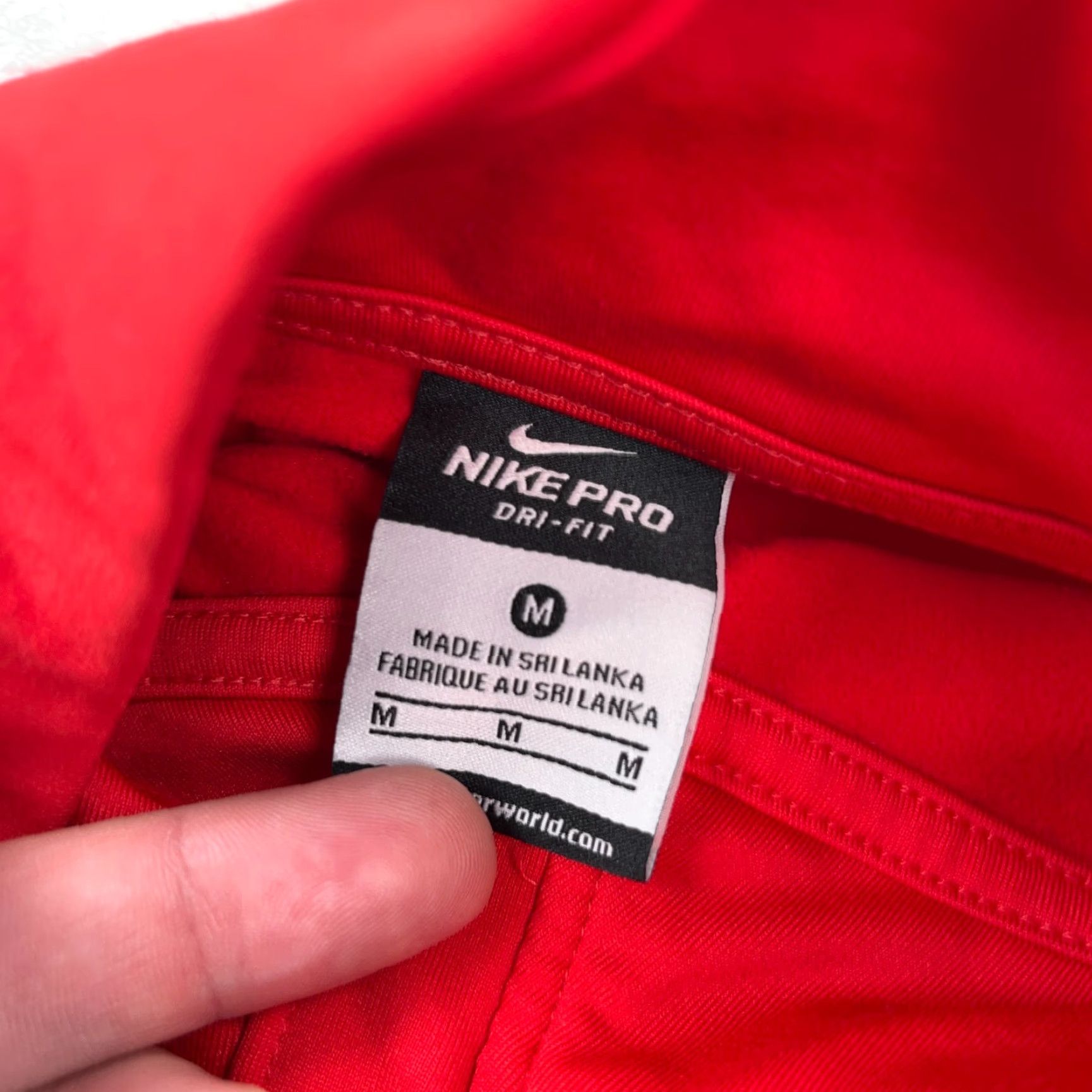 Nike Nike Pro Sweatshirt Women Medium Red Pullover Half Zip Performance Running Thin Size M / US 6-8 / IT 42-44 - 3 Thumbnail