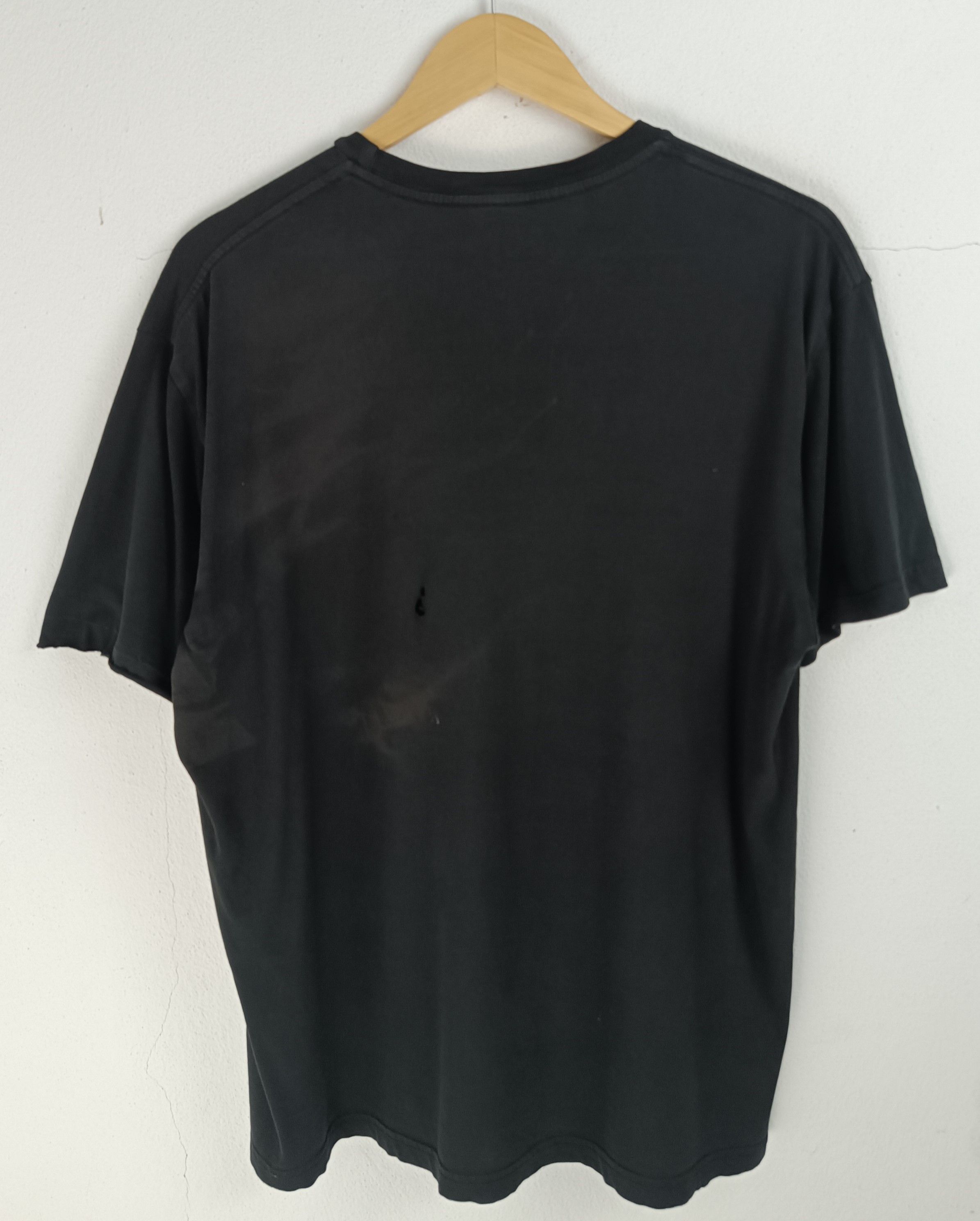 Vintage THRASHED FADED VINTAGE HARRY POTTER HOUSES TEE GRYFFINDOR Size US L / EU 52-54 / 3 - 4 Thumbnail