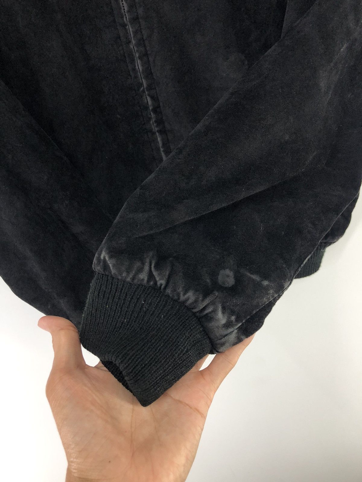 Vintage Vintage Velvet Black Bomber Jacket Size US L / EU 52-54 / 3 - 14 Thumbnail