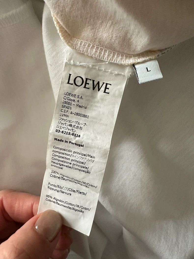 Loewe loewe white short sleeves 2504-Nextarrow Size L / US 10 / IT 46 - 3 Thumbnail