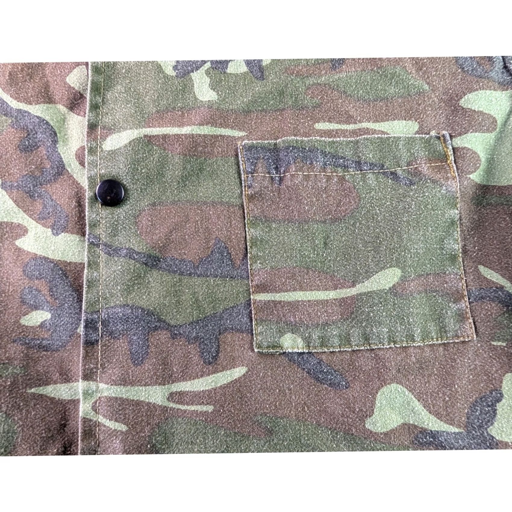 Vintage VINTAGE Ideal Products Inc Camouflage Jacket Mens XL 46-48 Woodland Snap Shirt 831S Size US XL / EU 56 / 4 - 4 Thumbnail