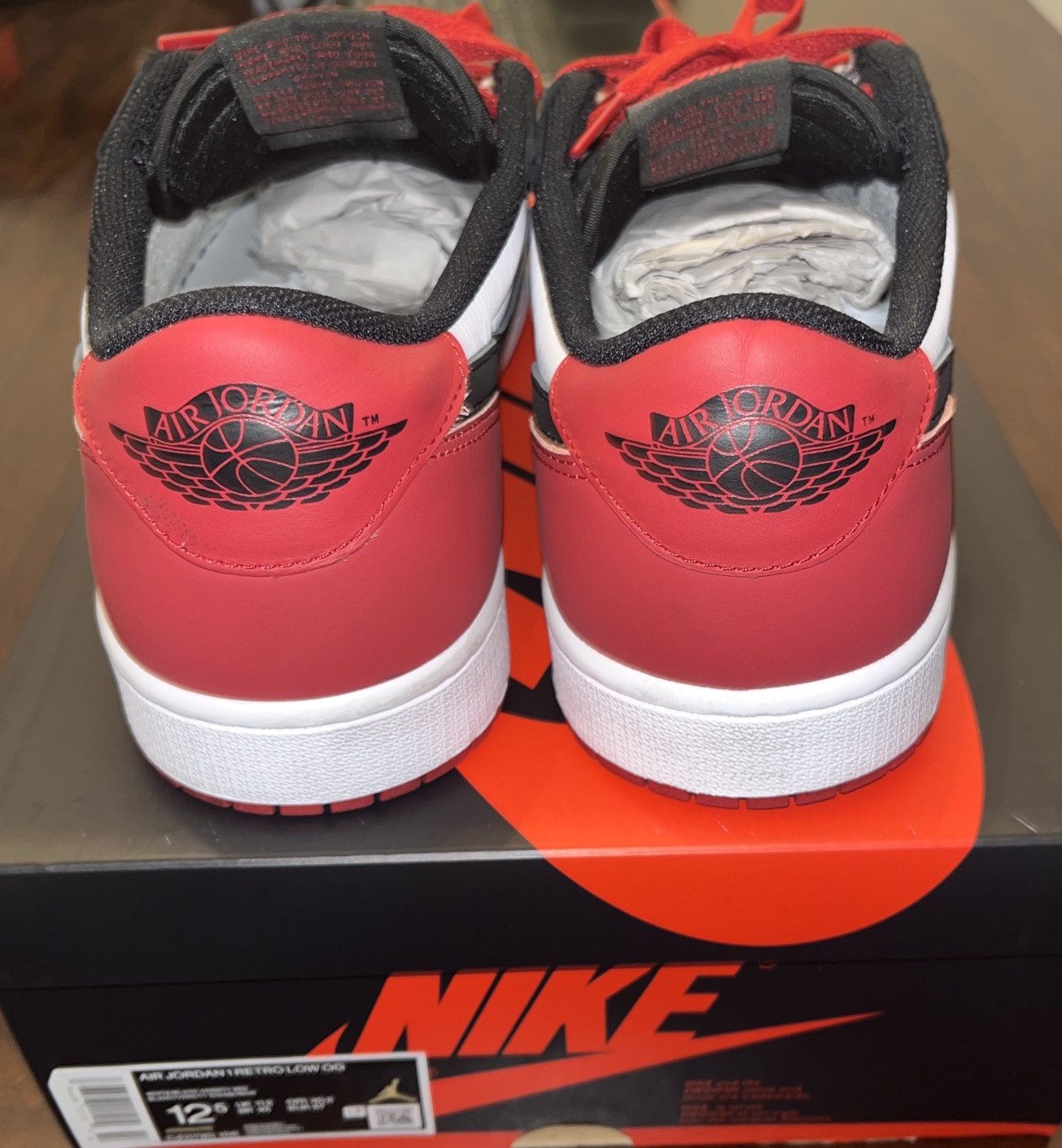 Jordan Brand × Nike Air Jordan 1 Retro Low OG Black Toe Size US 12.5 / EU 45-46 - 6 Thumbnail