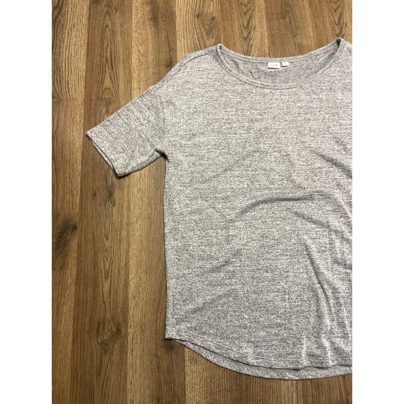 Gap Gap Shirt Women's Medium Grey Round Neck Short Sleeve T-Shirt Casual Regular Modern Basic, Pullover, Free Return, Gap Size M / US 6-8 / IT 42-44 - 3 Thumbnail