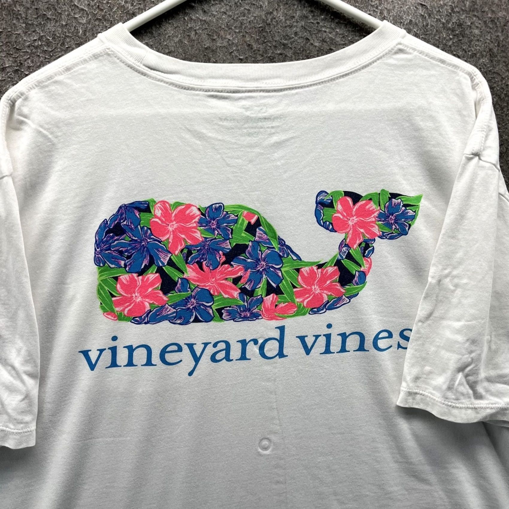 Vineyard Vines Vineyard Vines Shirt Mens 2XL White Floral Whale Pocket Tee Tagless Casual Shirt Size US XXL / EU 58 / 5 - 6 Thumbnail