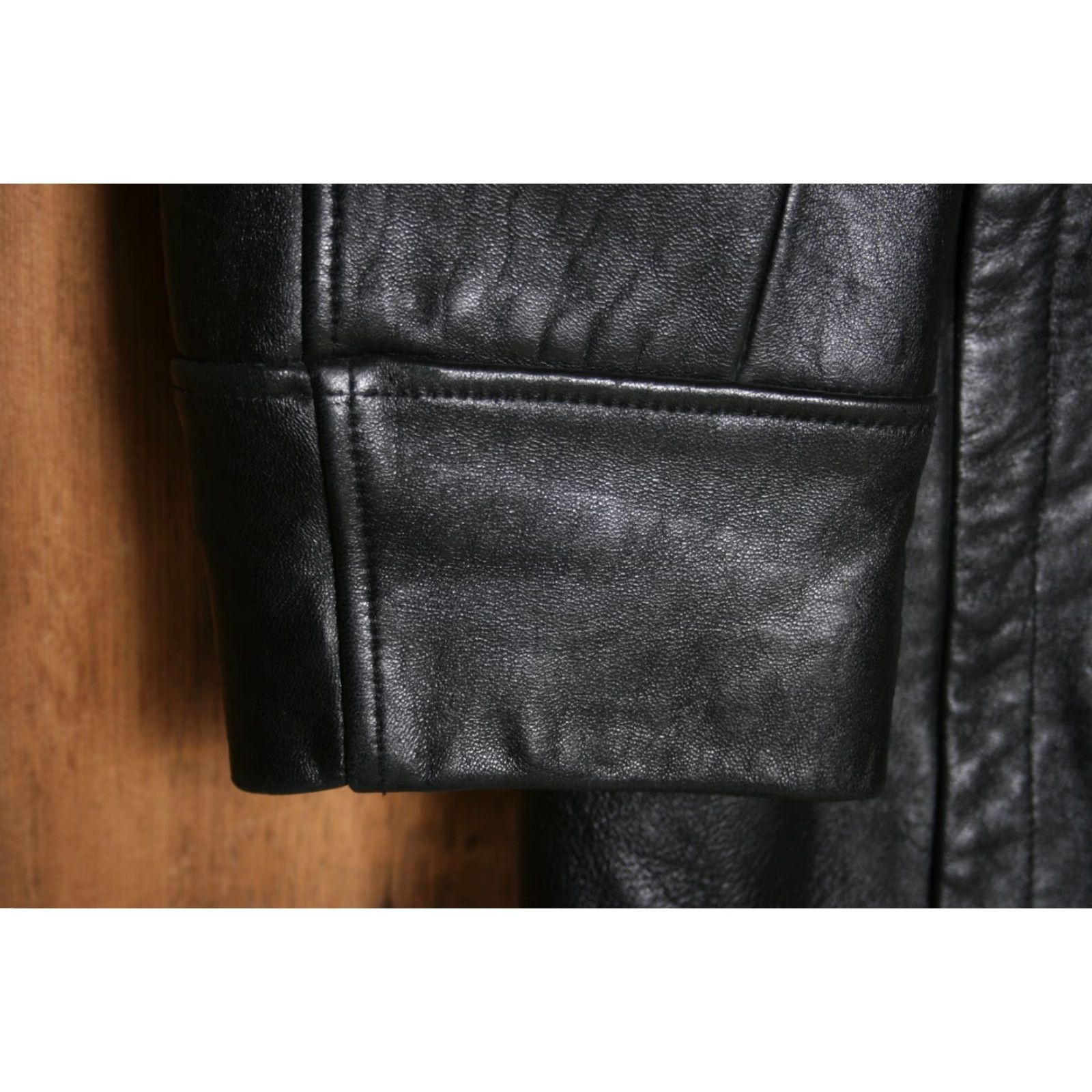 Vintage VINTAGE Wilsons Leather Car Coat Black 4-Button Insulated Lined XLT Mens Big & Tall Leather Coat Sz. XLT Size US XL / EU 56 / 4 - 3 Thumbnail