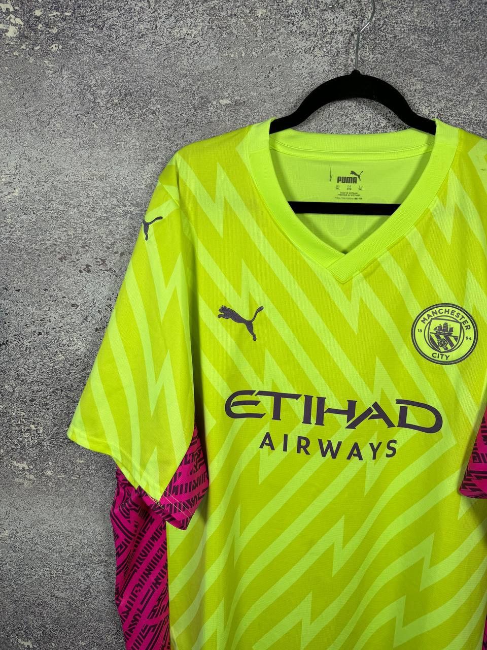 Puma × Vintage Manchester City 2023/24 GK Third Puma Soccer Jersey Size US XXL / EU 58 / 5 - 3 Thumbnail