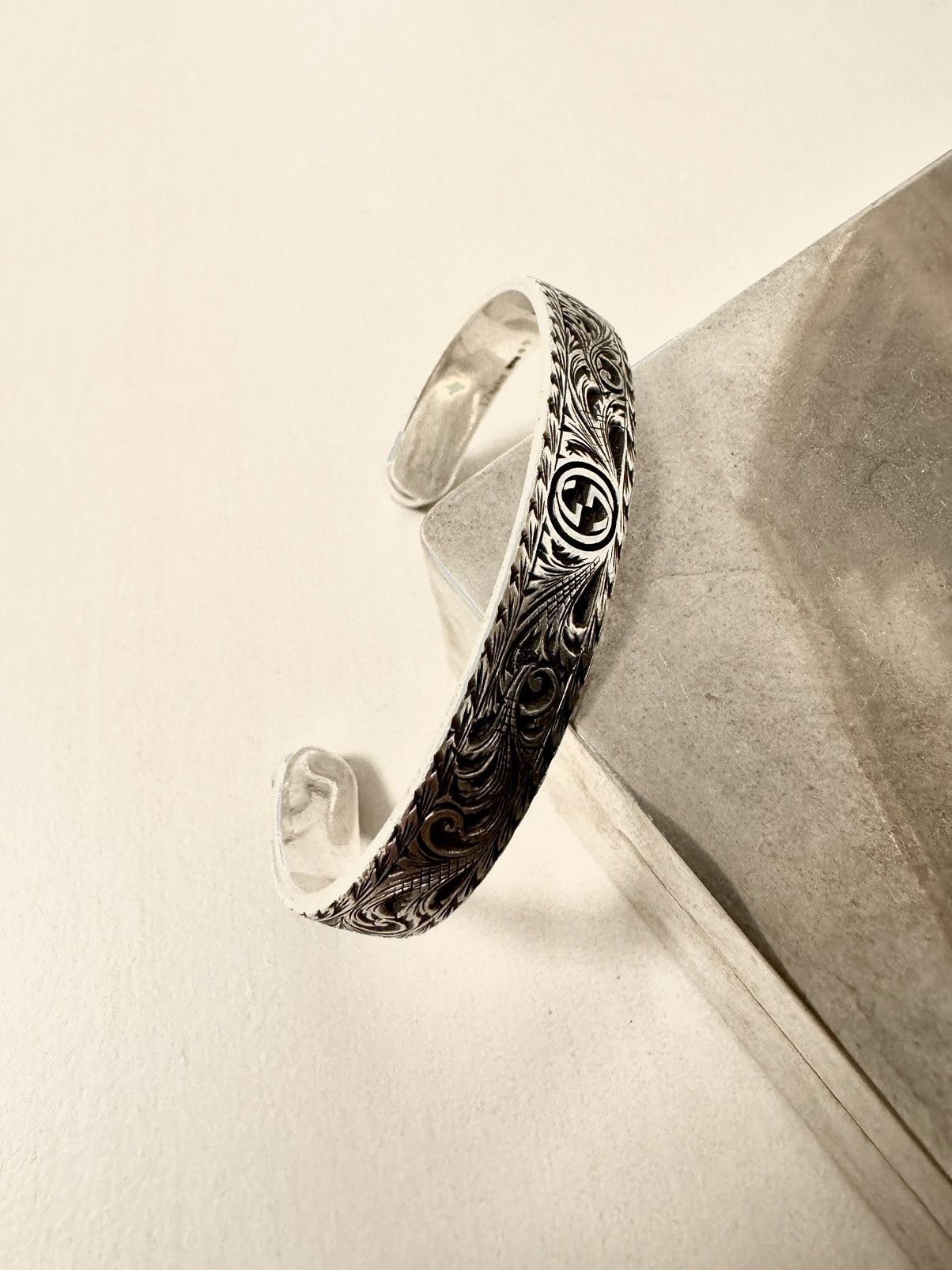 Gucci × Vintage 🩶 Gucci Sterling Silver Arabesque Bracelet Size ONE SIZE - 1 Thumbnail