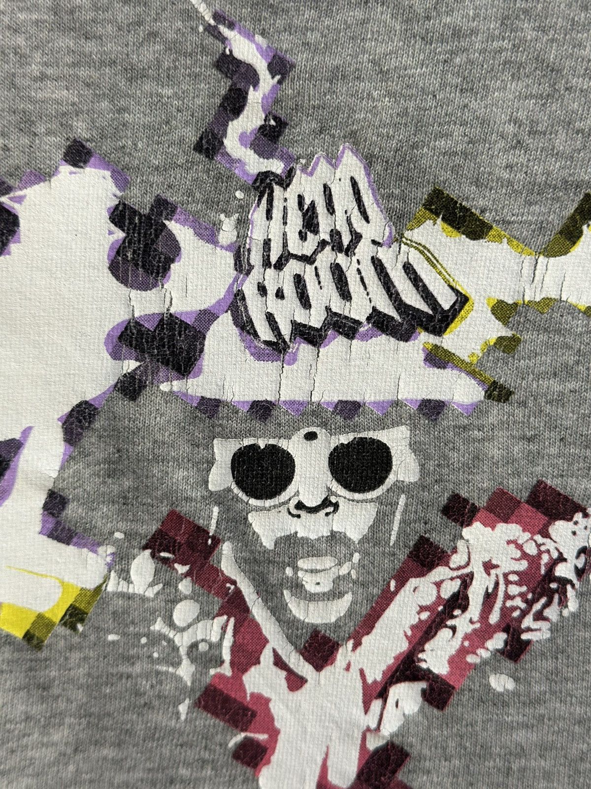 Japanese Brand Vintage Hero Room Faded Tee Size US XL / EU 56 / 4 - 2 Thumbnail