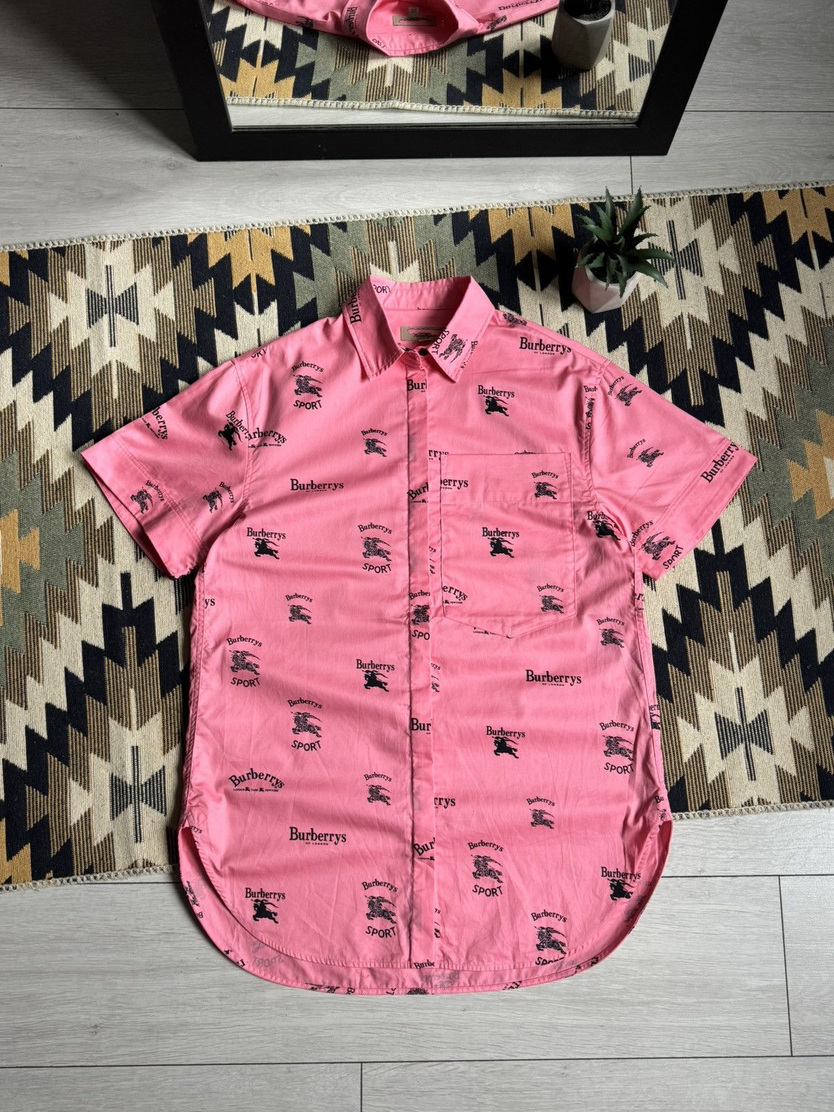 Other ❗️RARE❗️Burberrys Sport Monogram Short Sleeve Button Up Shirt Size US M / EU 48-50 / 2 - 1 Thumbnail